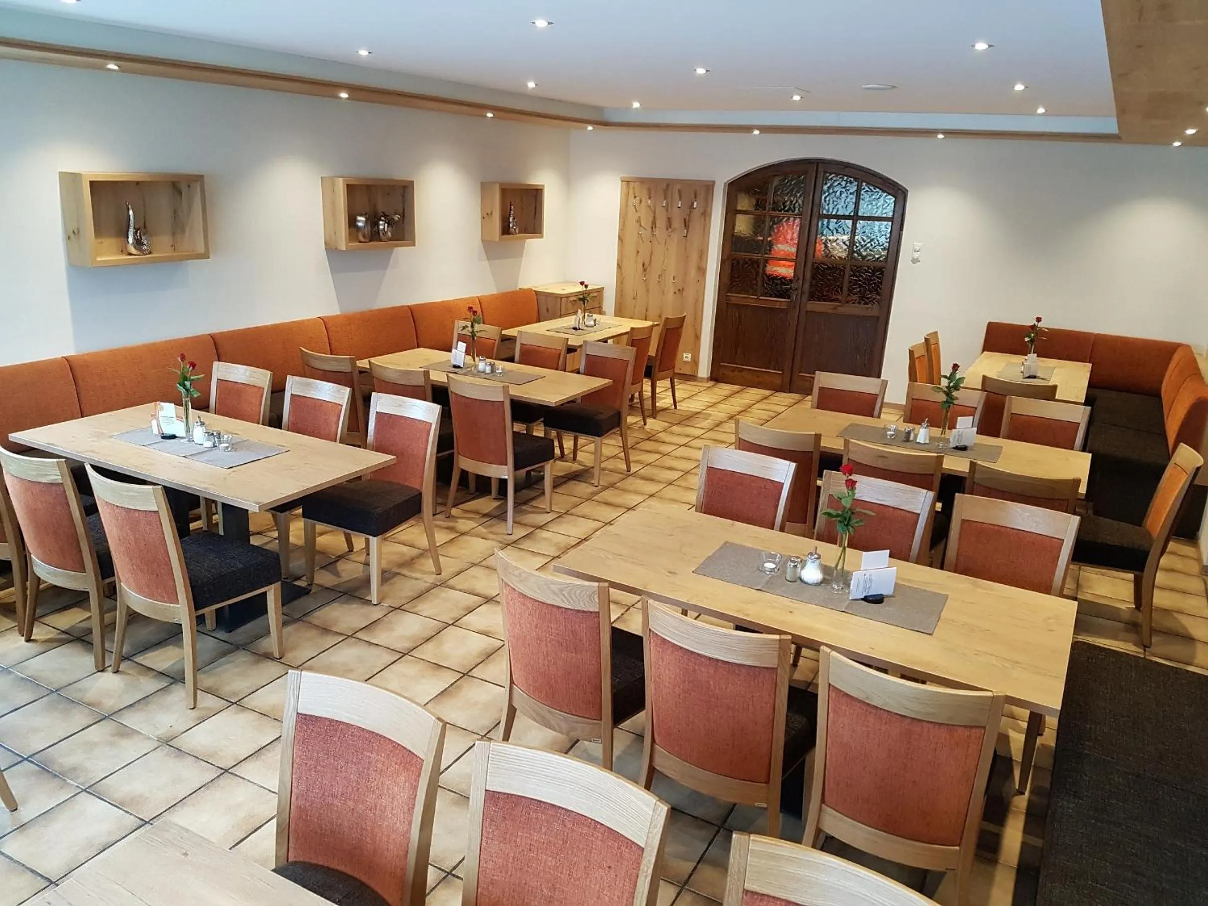 Restaurant/places to eat in Gasthof zur Sonne