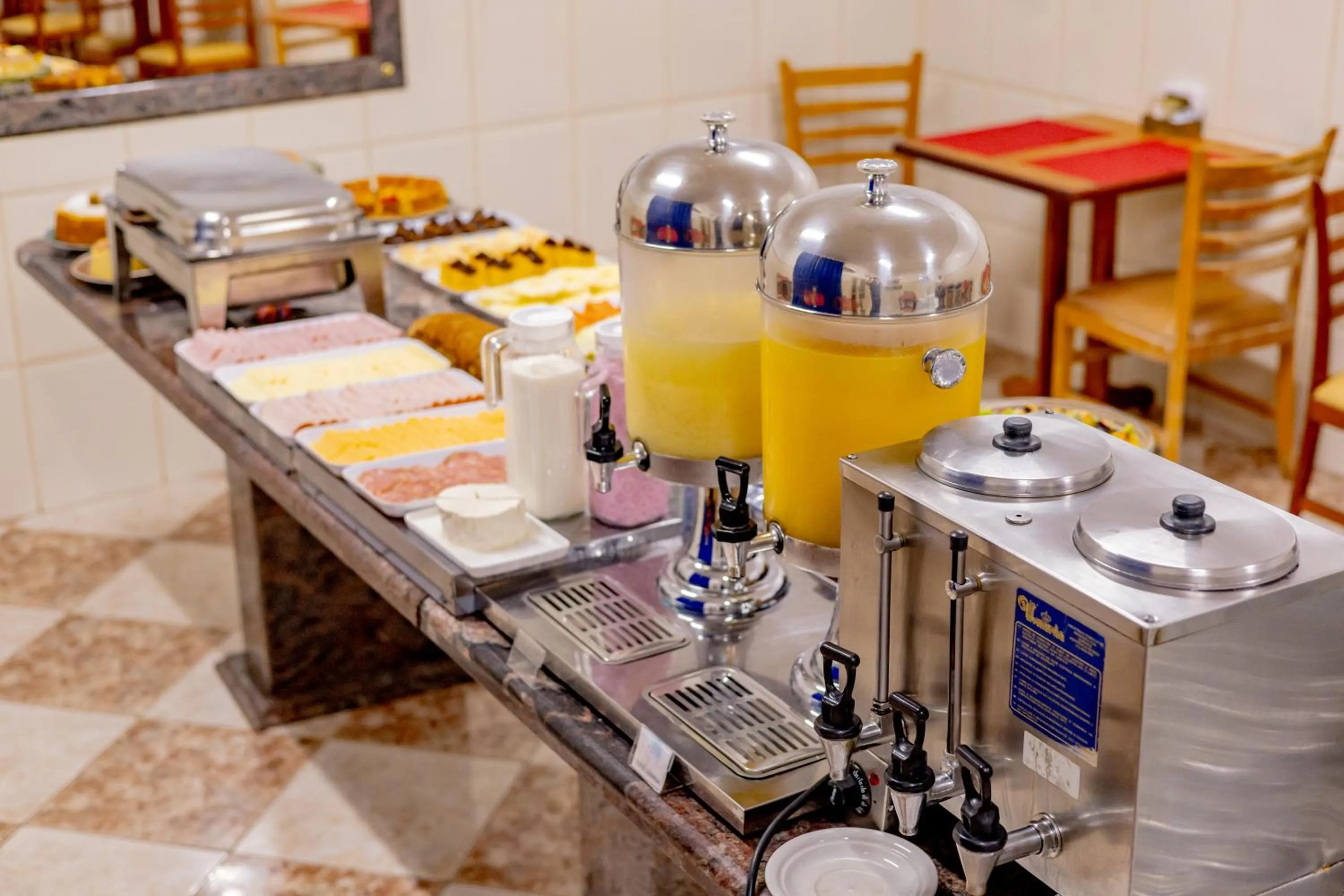 Breakfast in Grande Hotel Bragança