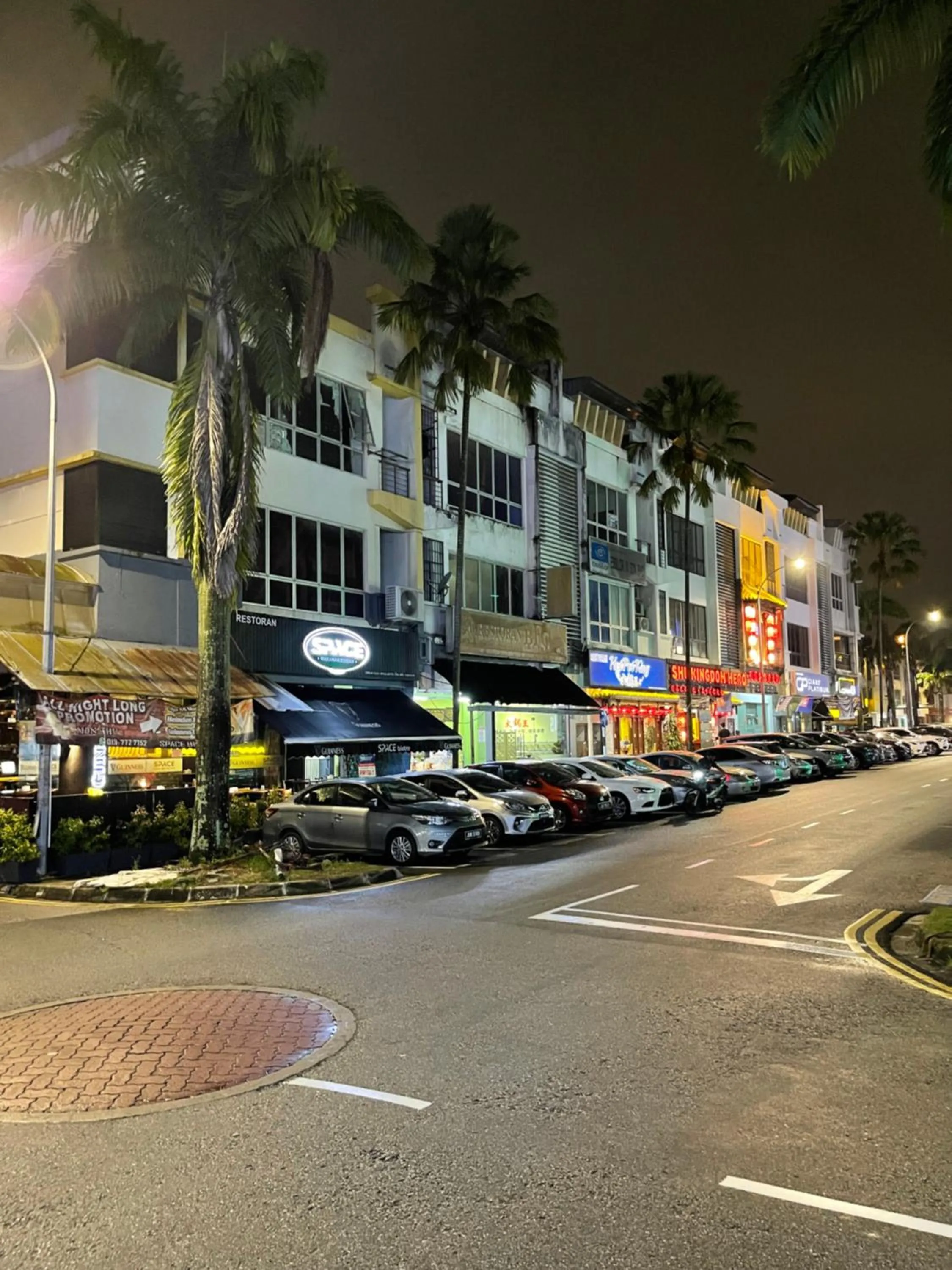 Property building in ZZZ SLEEP MODE CAPSULE