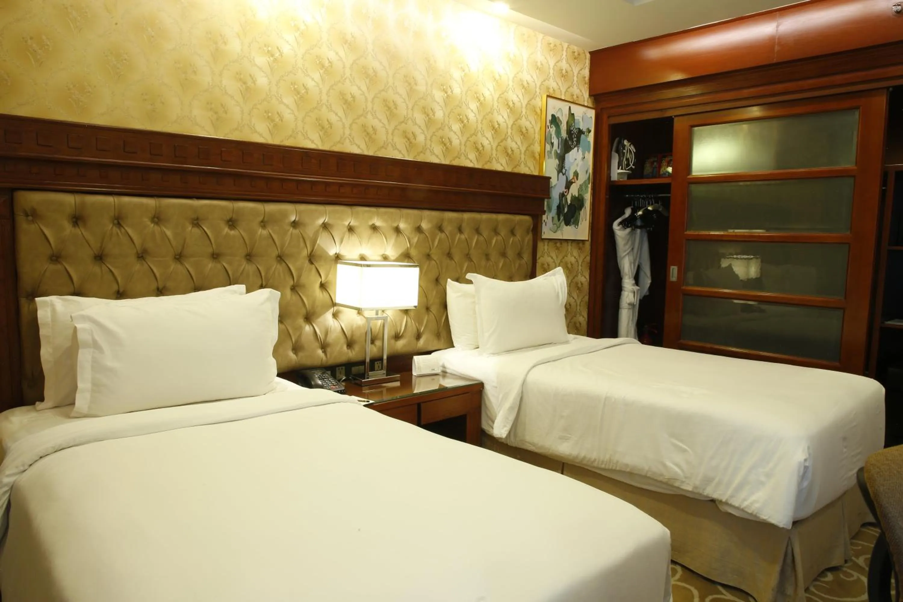 Bed in Royal Swiss Lahore