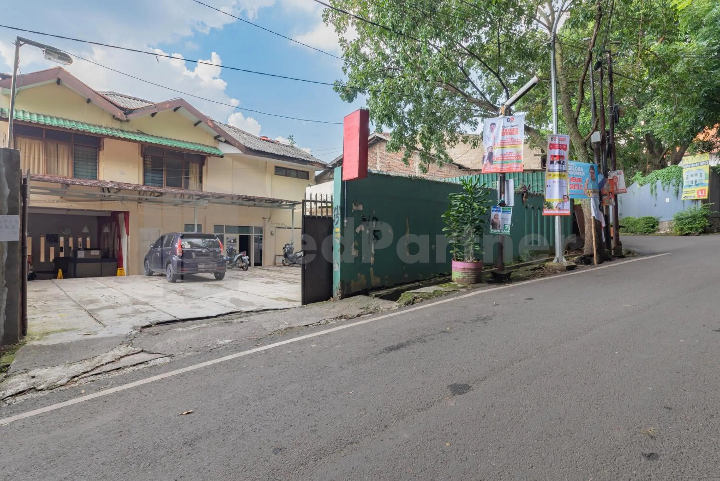 Property building in Wisma Alamanda RedPartner