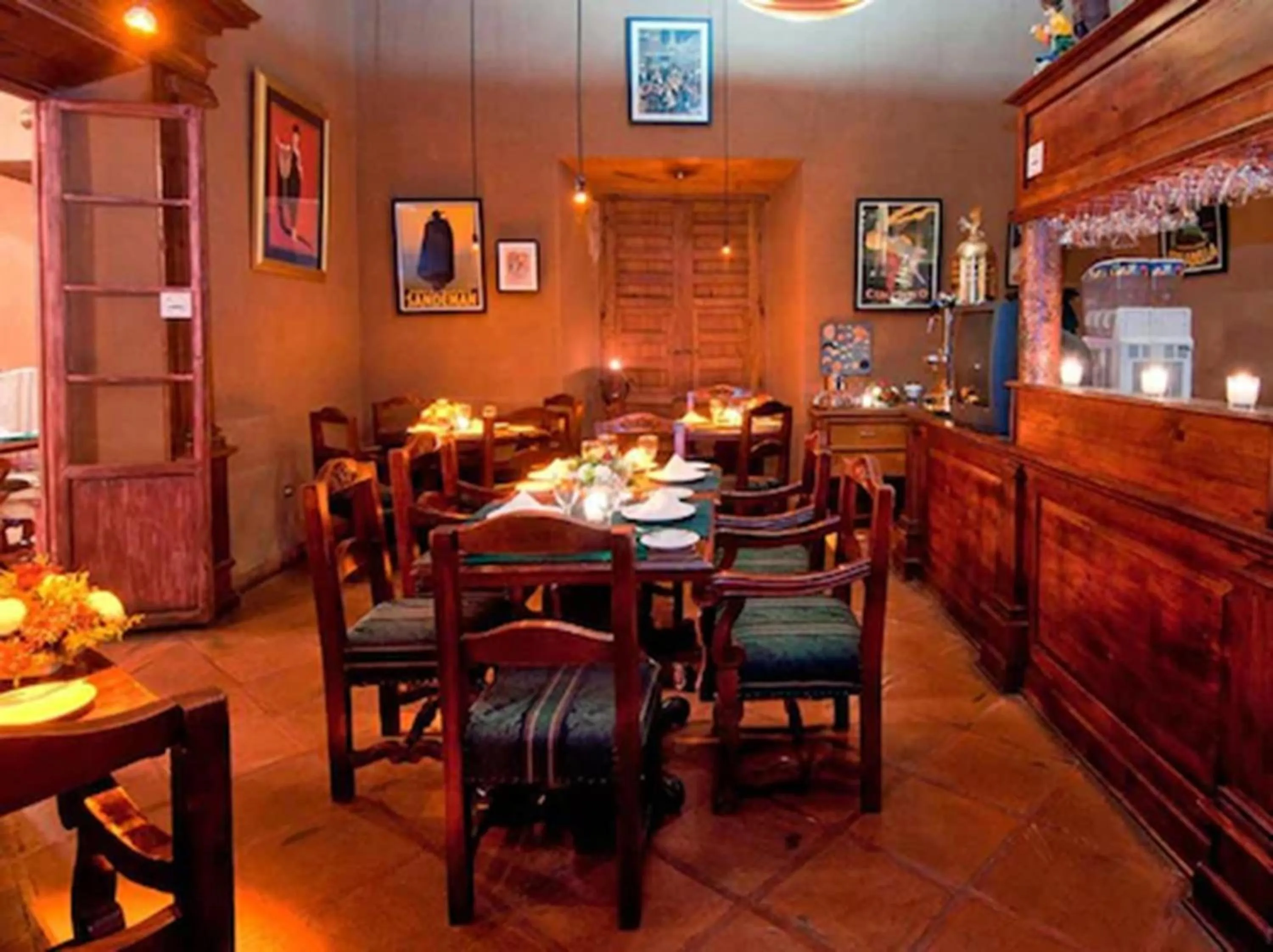 Restaurant/places to eat in Mansion de los Sueños