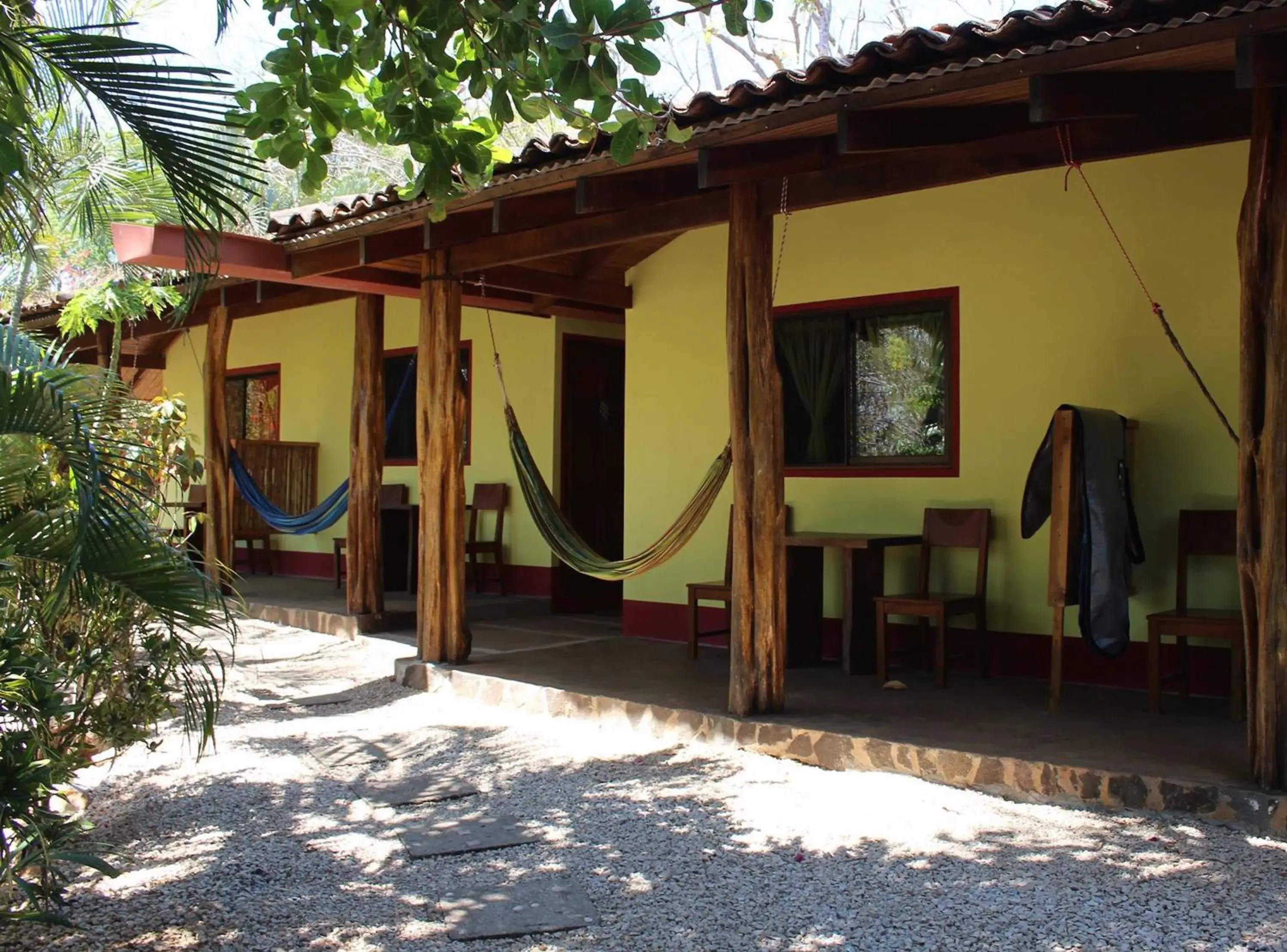 Basic Triple Room in Indra Inn Basic Triple Room in Indra Inn