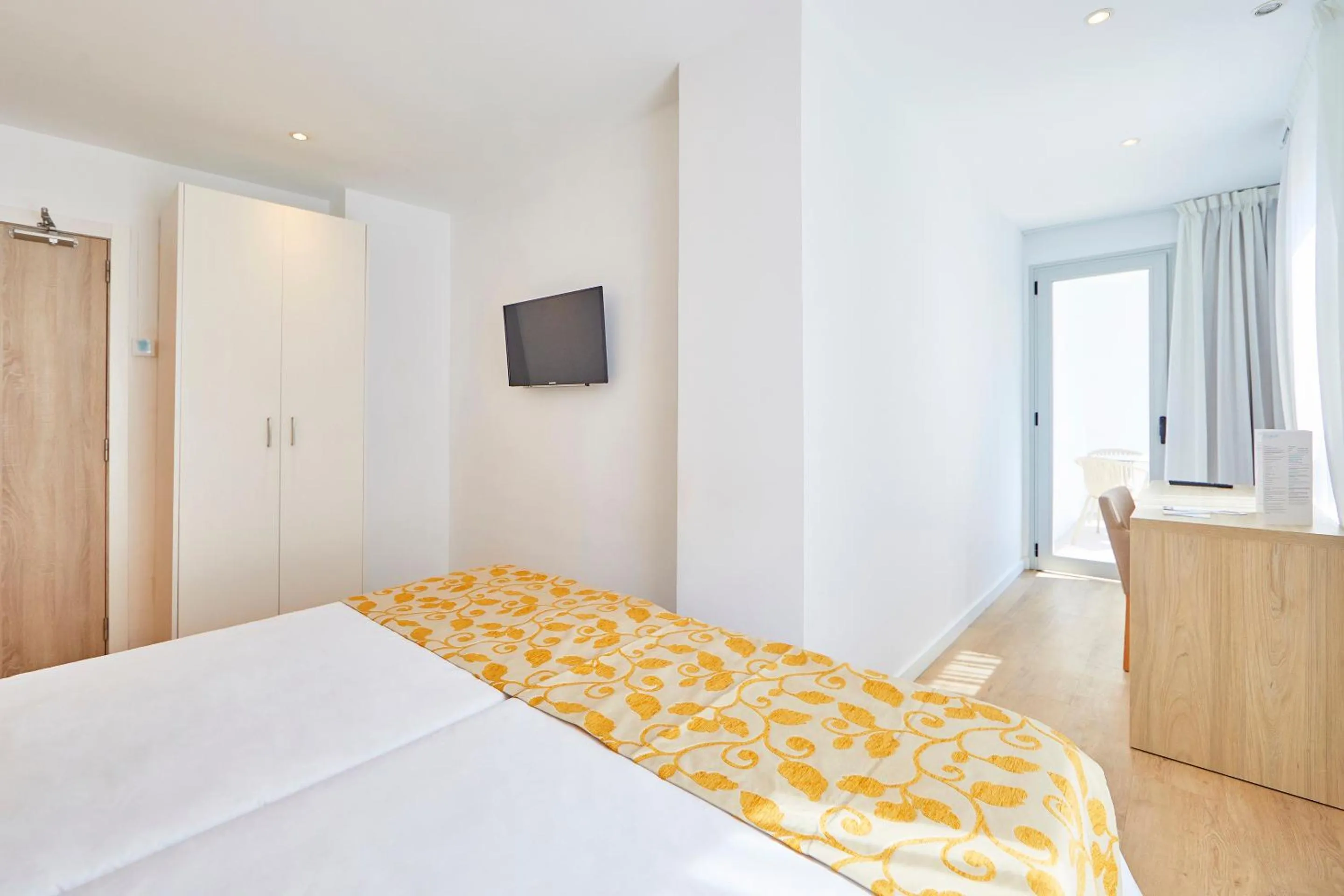 Bed in Hotel Ilusion Moreyo - Adults Only