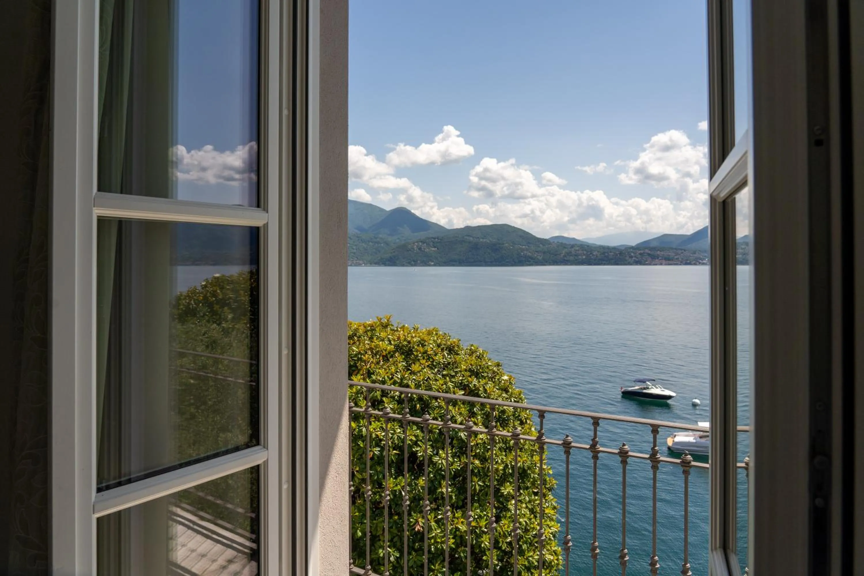 Lake view in Park Hotel Italia