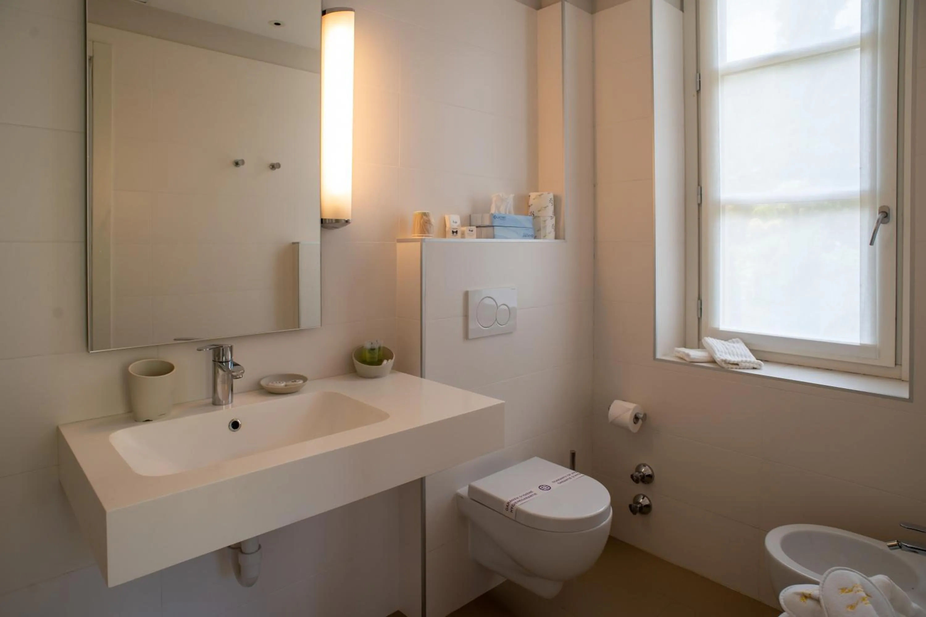 Bathroom in Park Hotel Italia