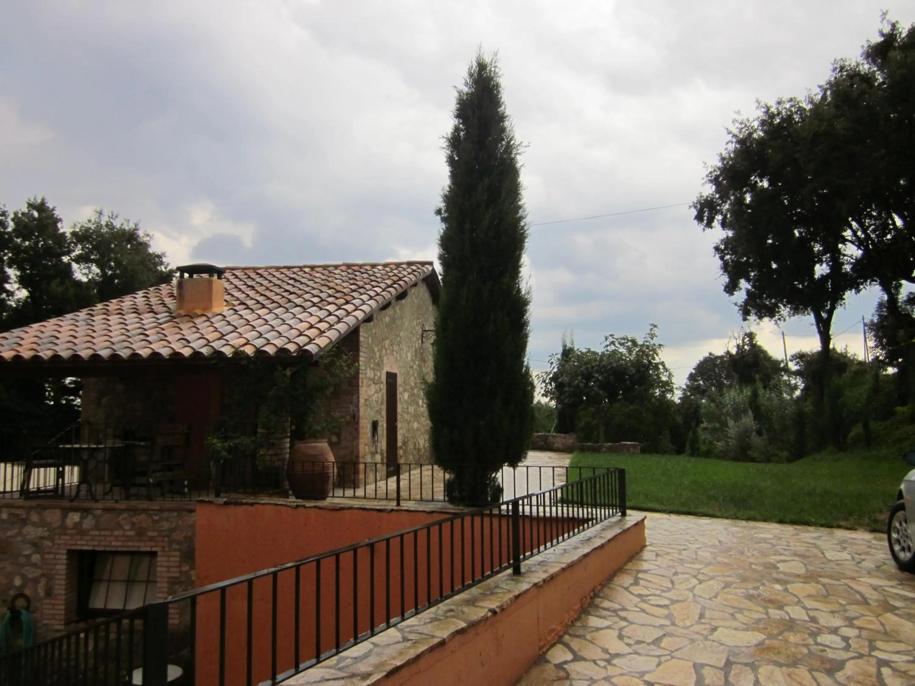 Property building in Casa Horta