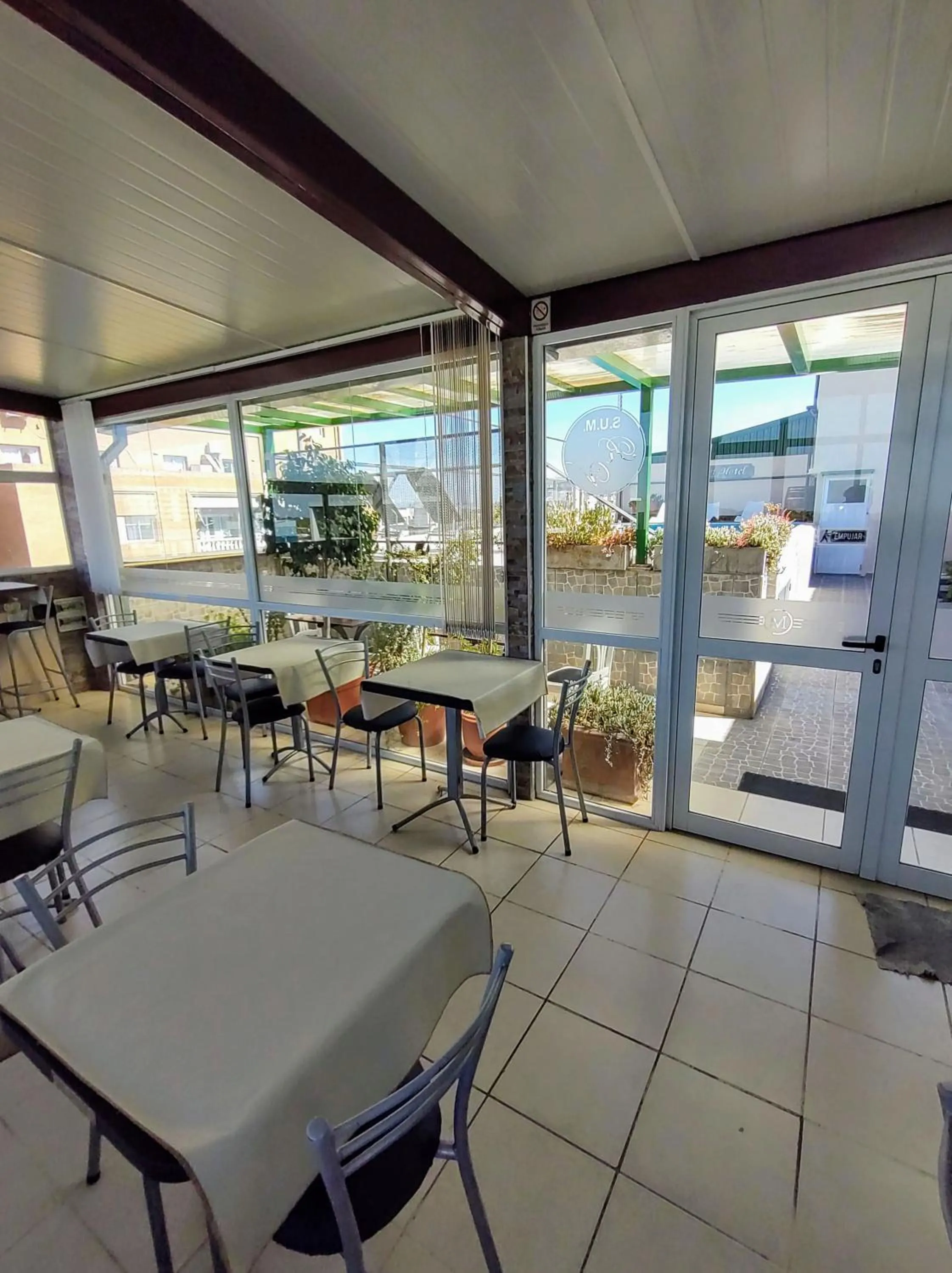 Communal lounge/ TV room in Plaza Milenium