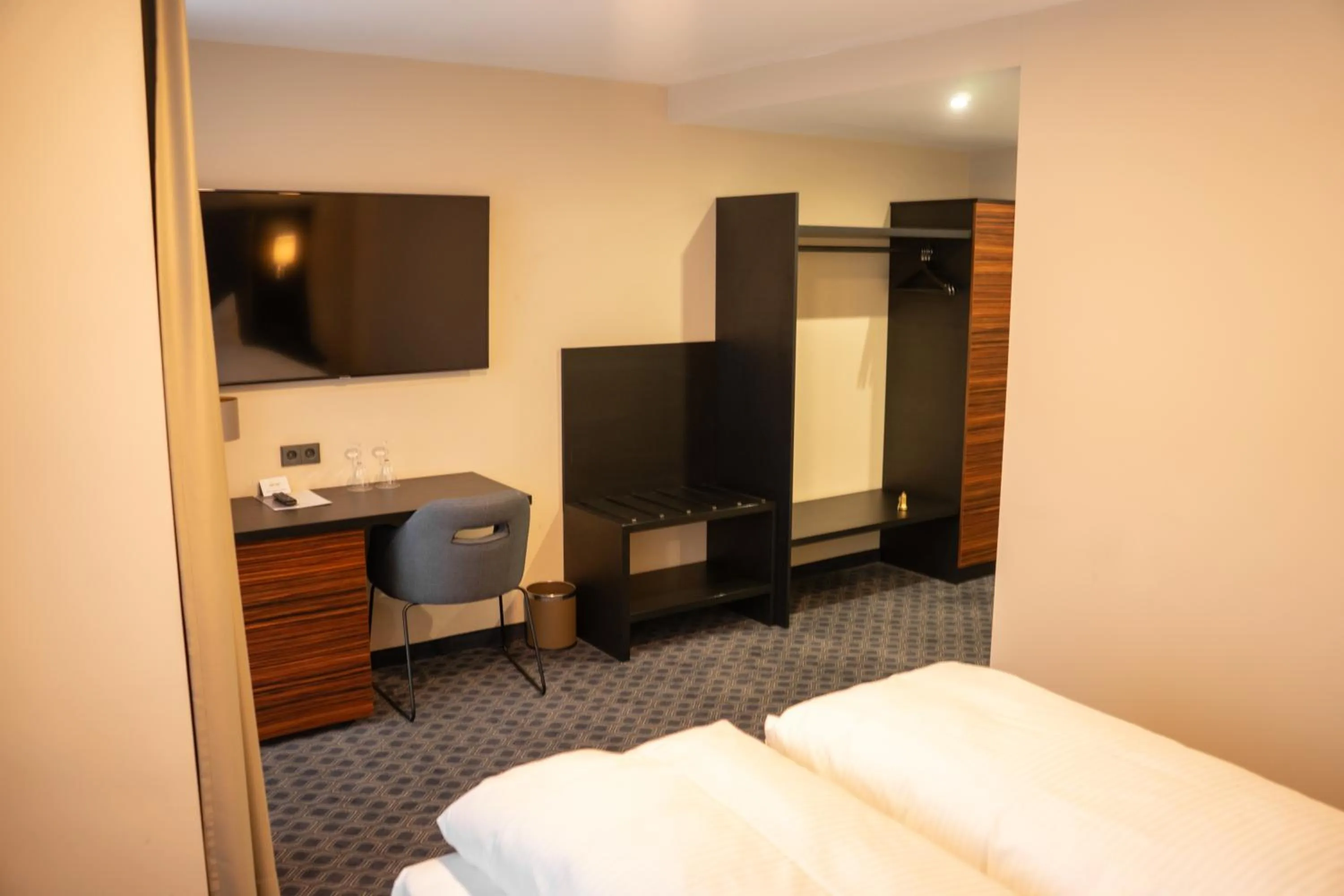 Photo of the whole room, Bed in Remstal Hotel