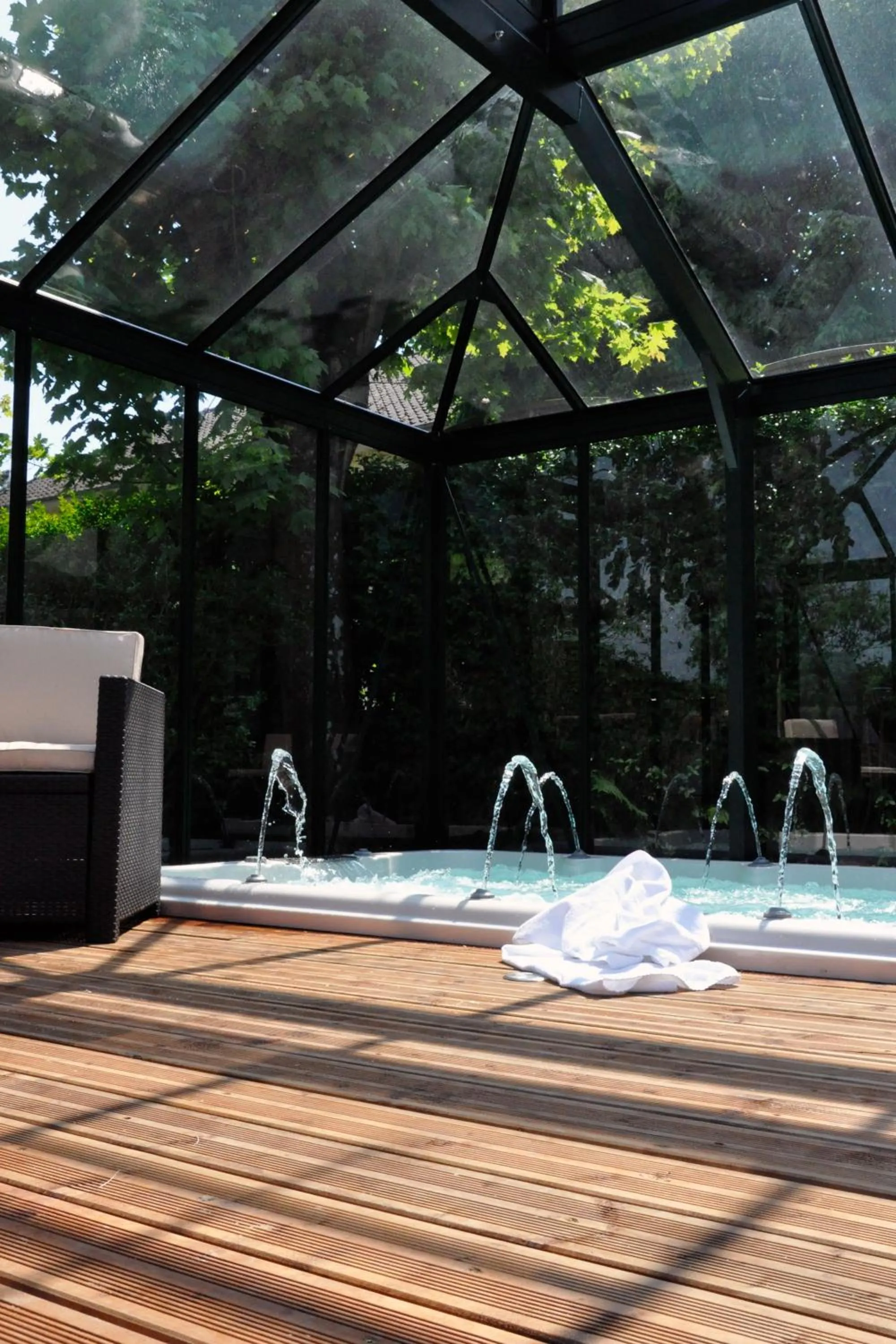 Spa and wellness centre/facilities in Hostellerie et SPA de la Vieille Ferme