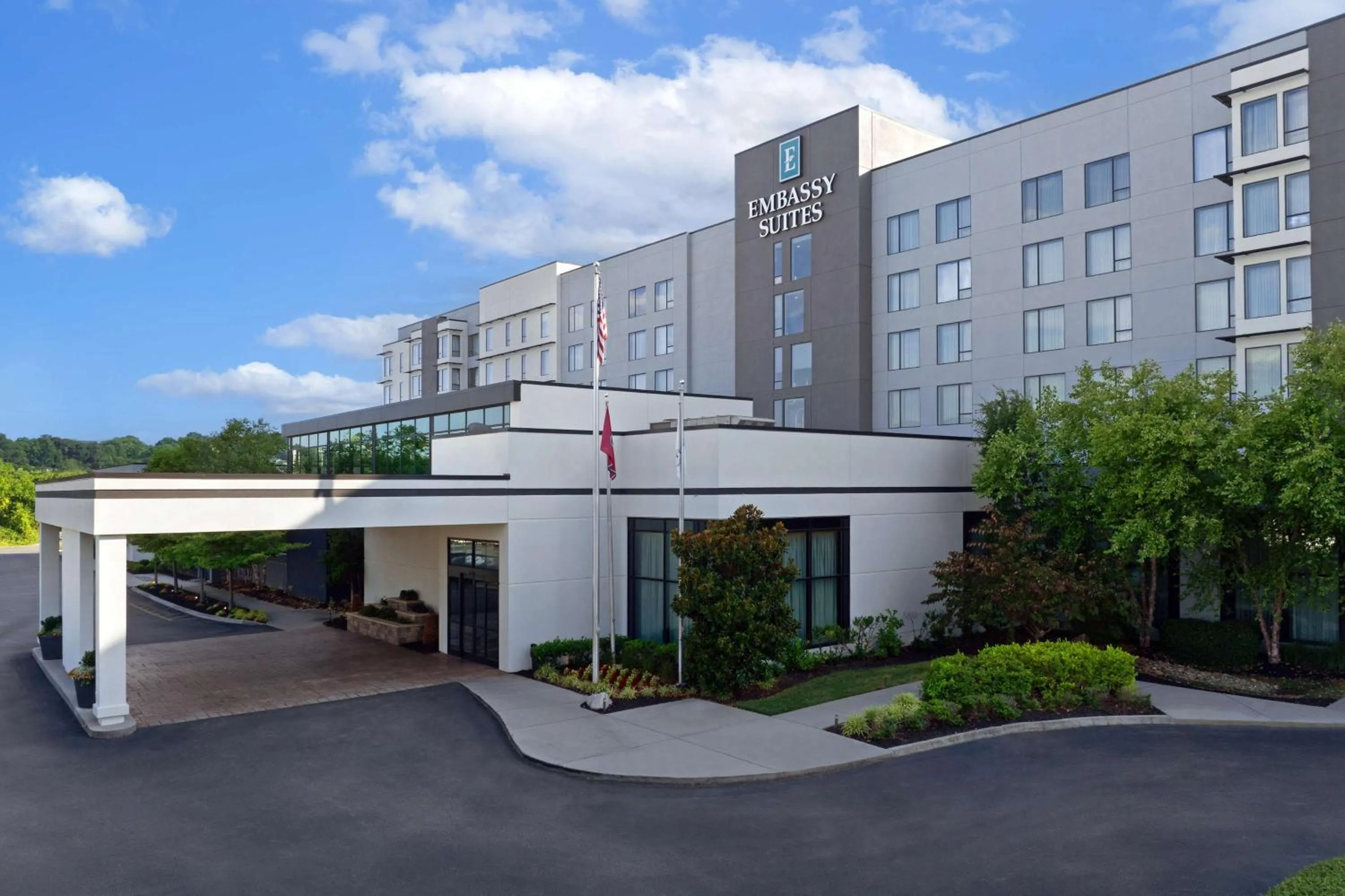 Property building in Embassy Suites by Hilton Knoxville West