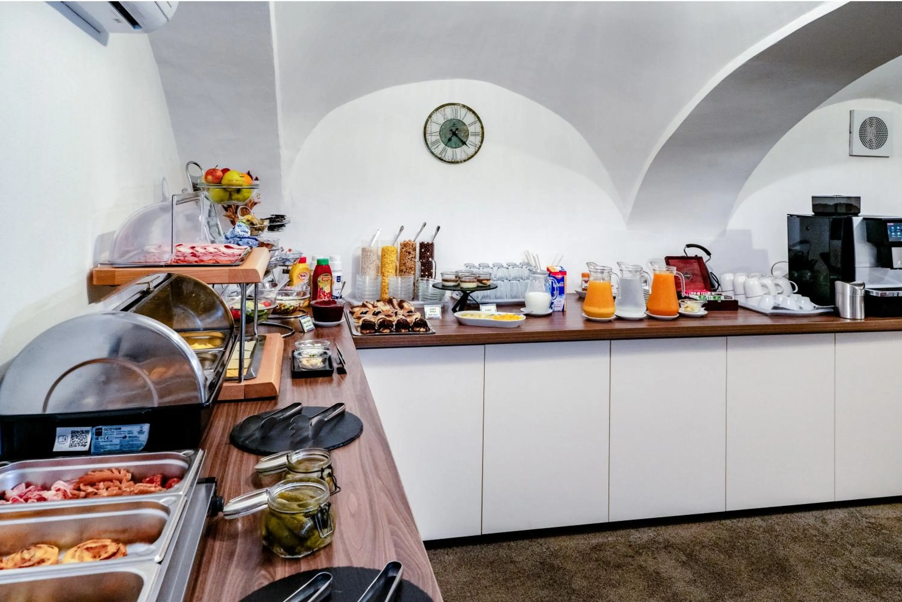 Breakfast in BlueBell Hotel