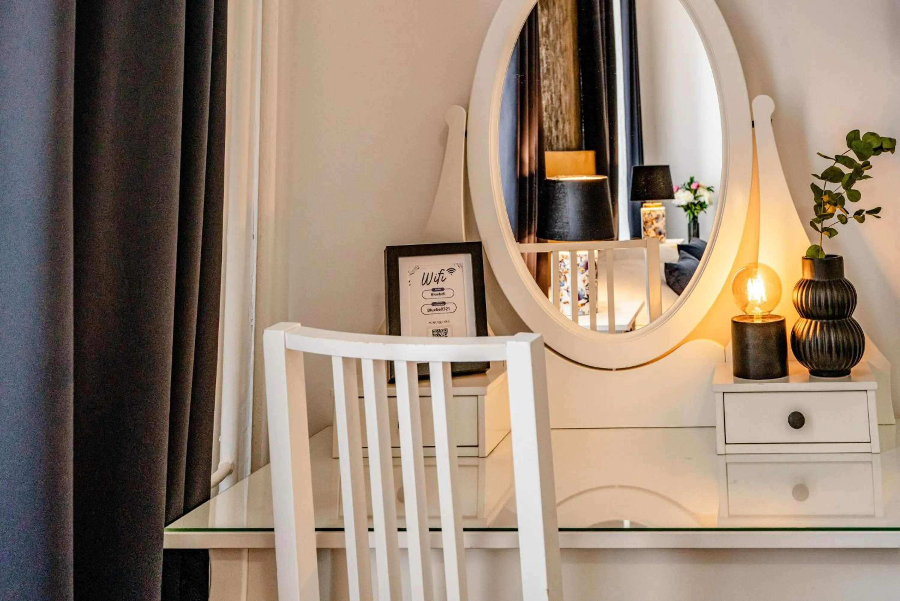 Decorative detail in BlueBell Hotel