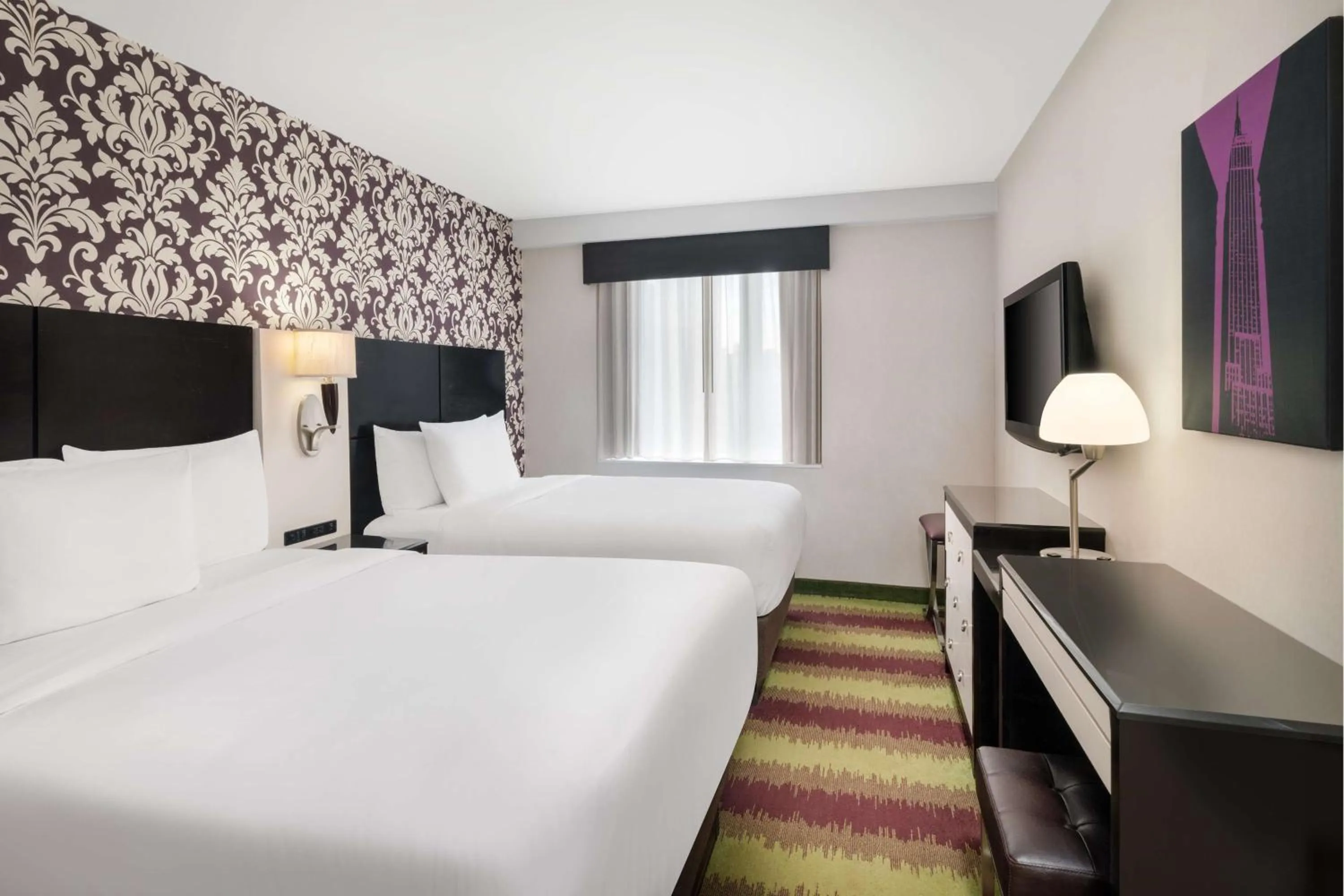 Bedroom, Bed in Best Western Premier Herald Square