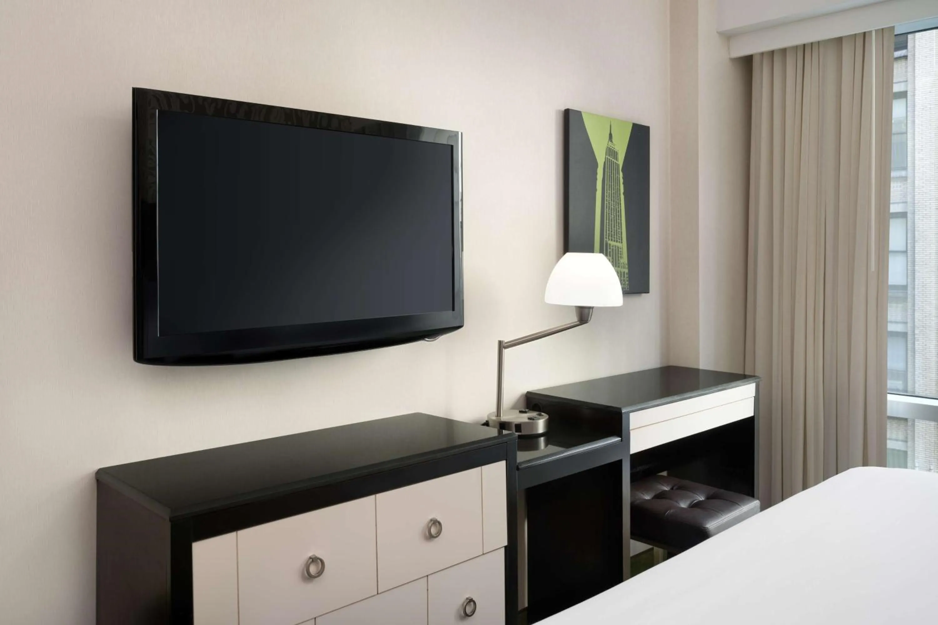 Bedroom, Bed in Best Western Premier Herald Square