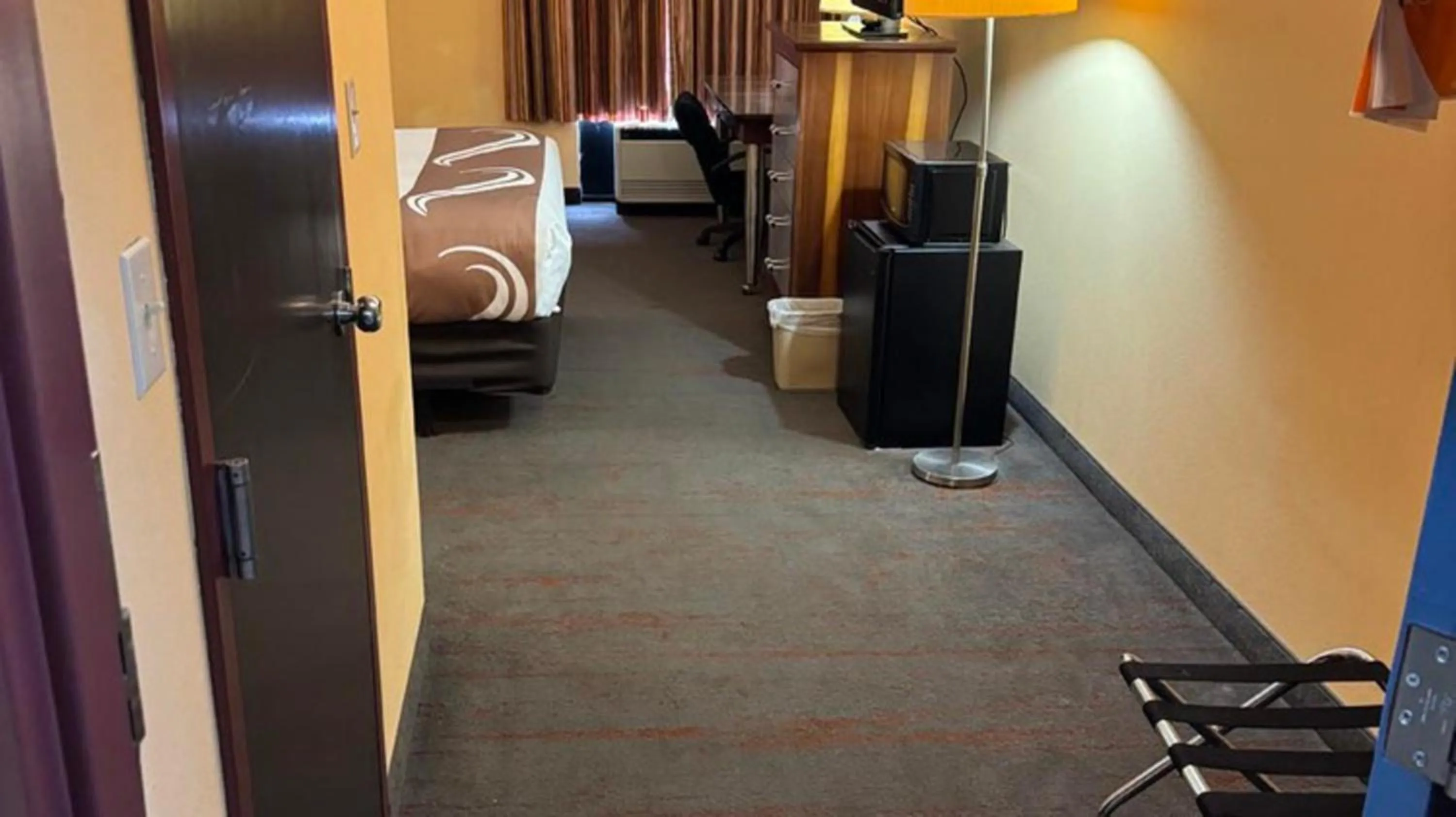 Bed in Appalachian Hotel