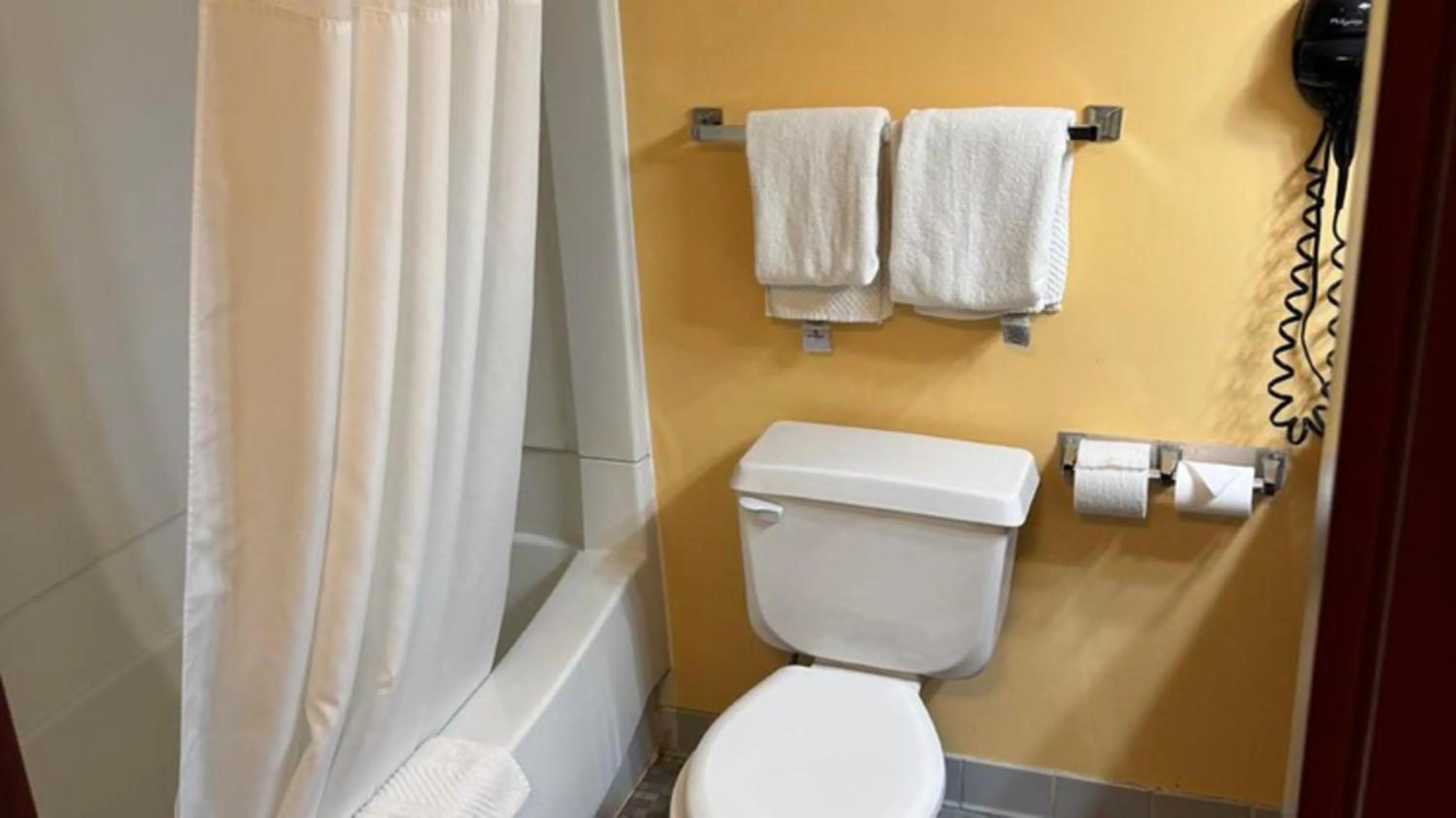 Bathroom in Appalachian Hotel