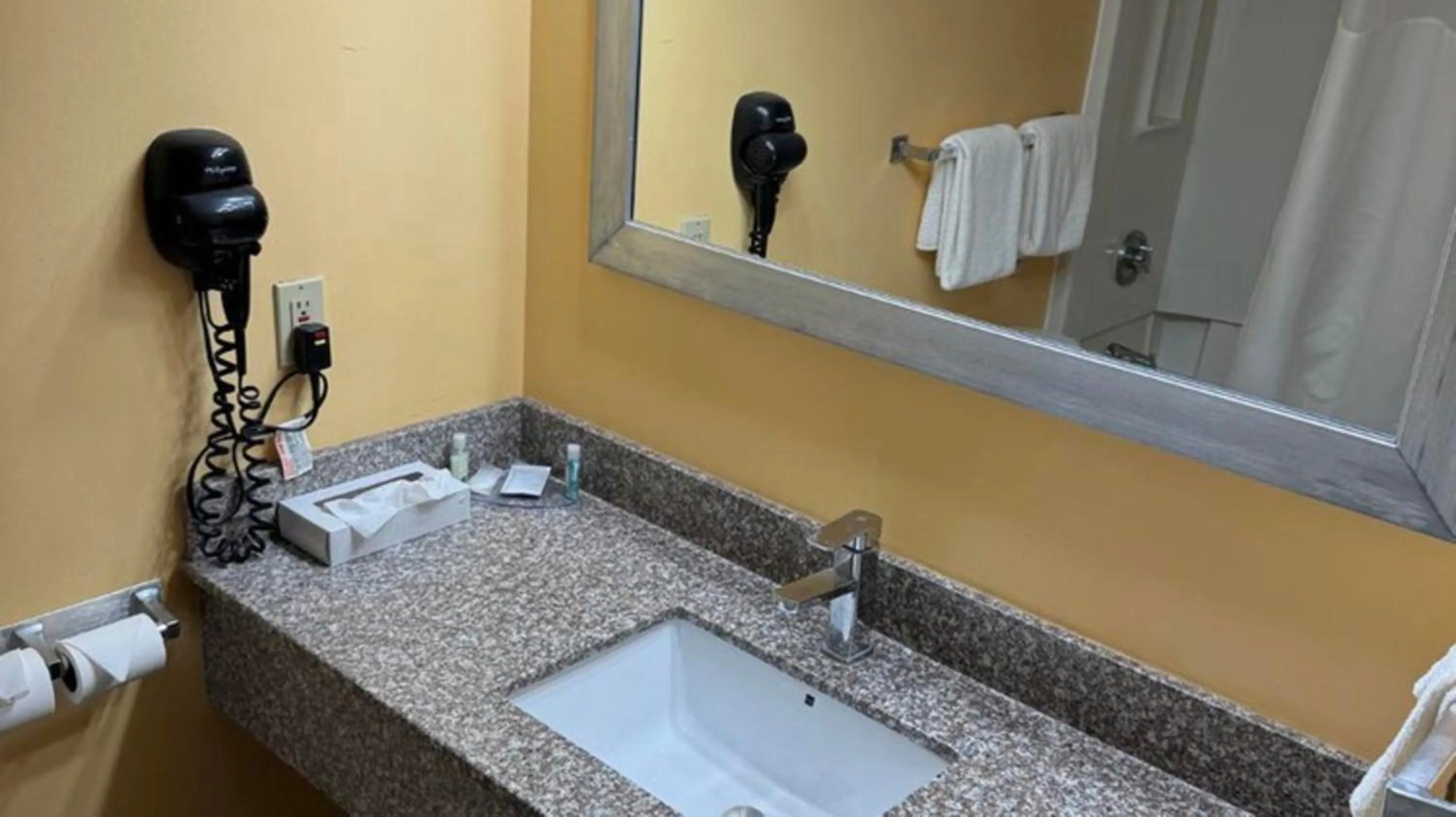 Bathroom in Appalachian Hotel