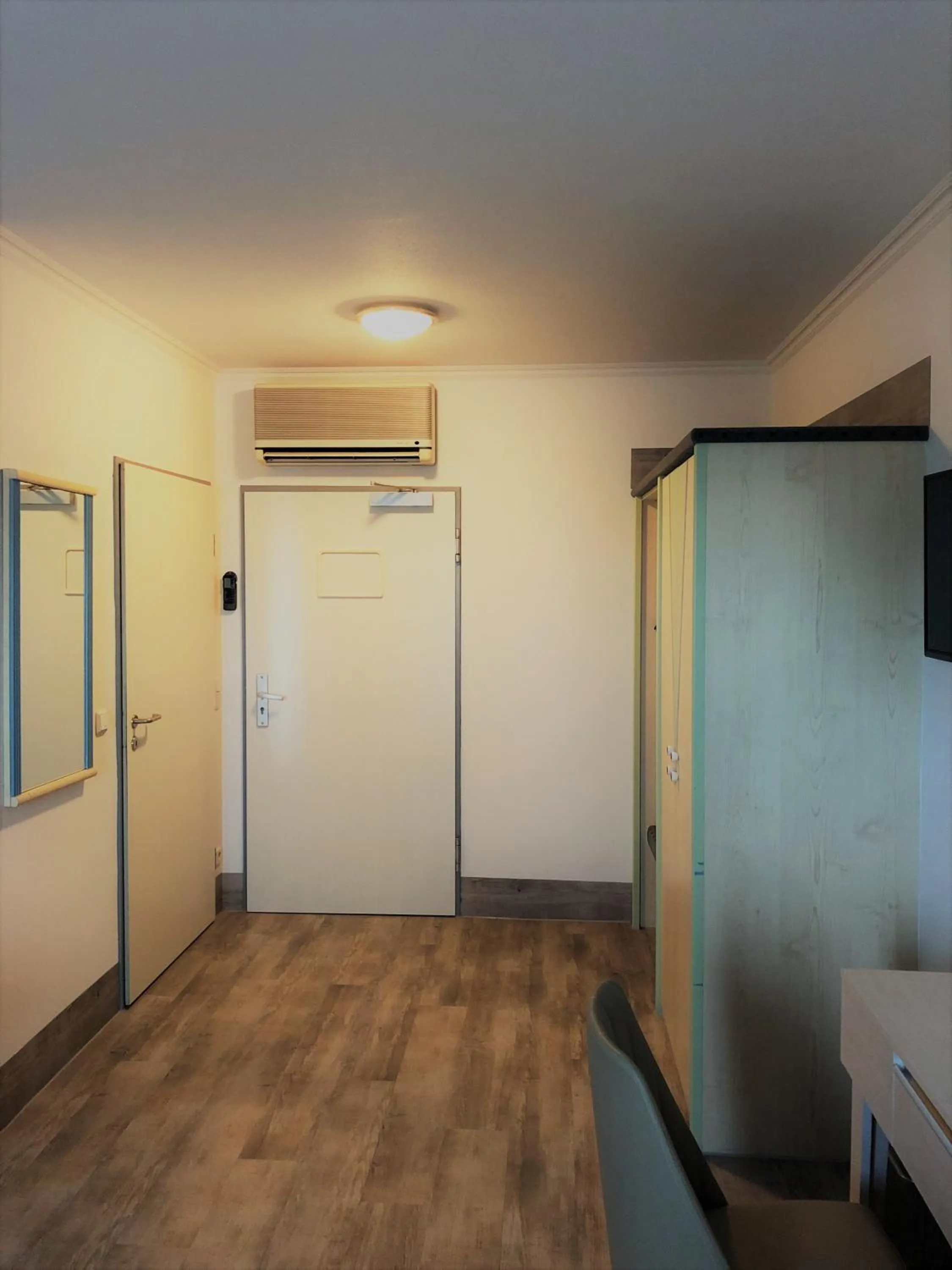 Bedroom in A&M Hotel Barsinghausen