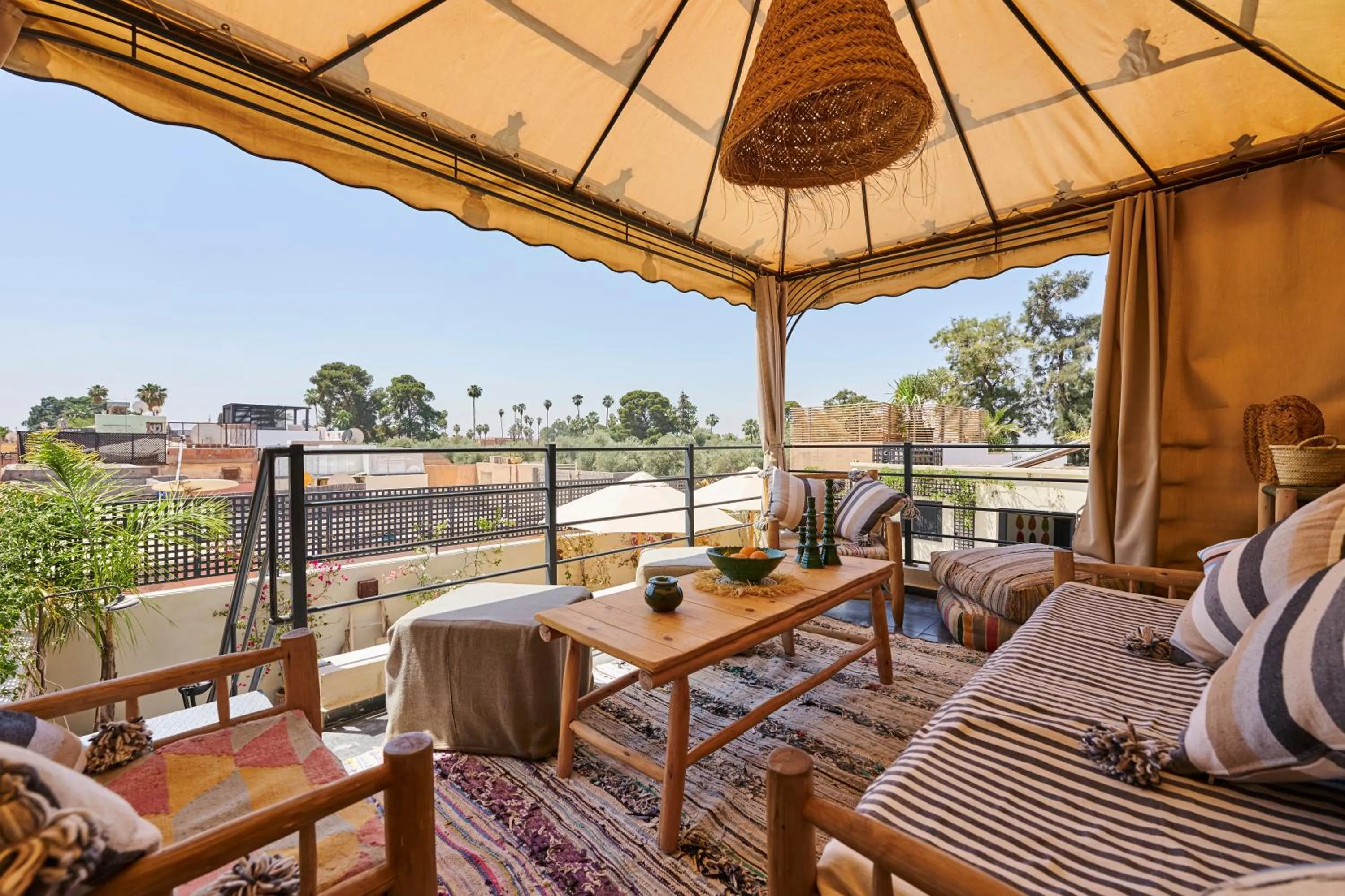 Balcony/Terrace in Riad Miloud en exclusivité 10 P au cœur de la Médina