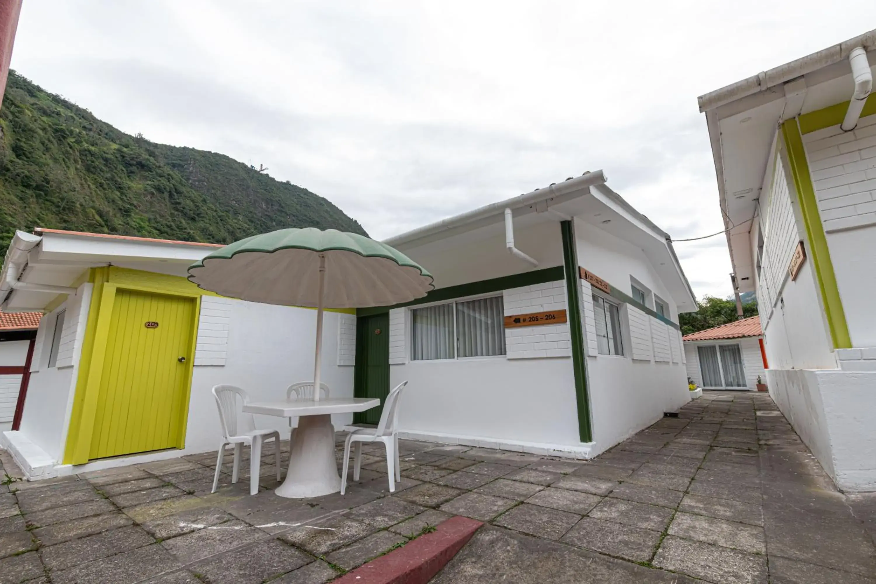 Deluxe Double Room with Two Double Beds in Sangay Spa Hotel Deluxe Double Room with Two Double Beds in Sangay Spa Hotel