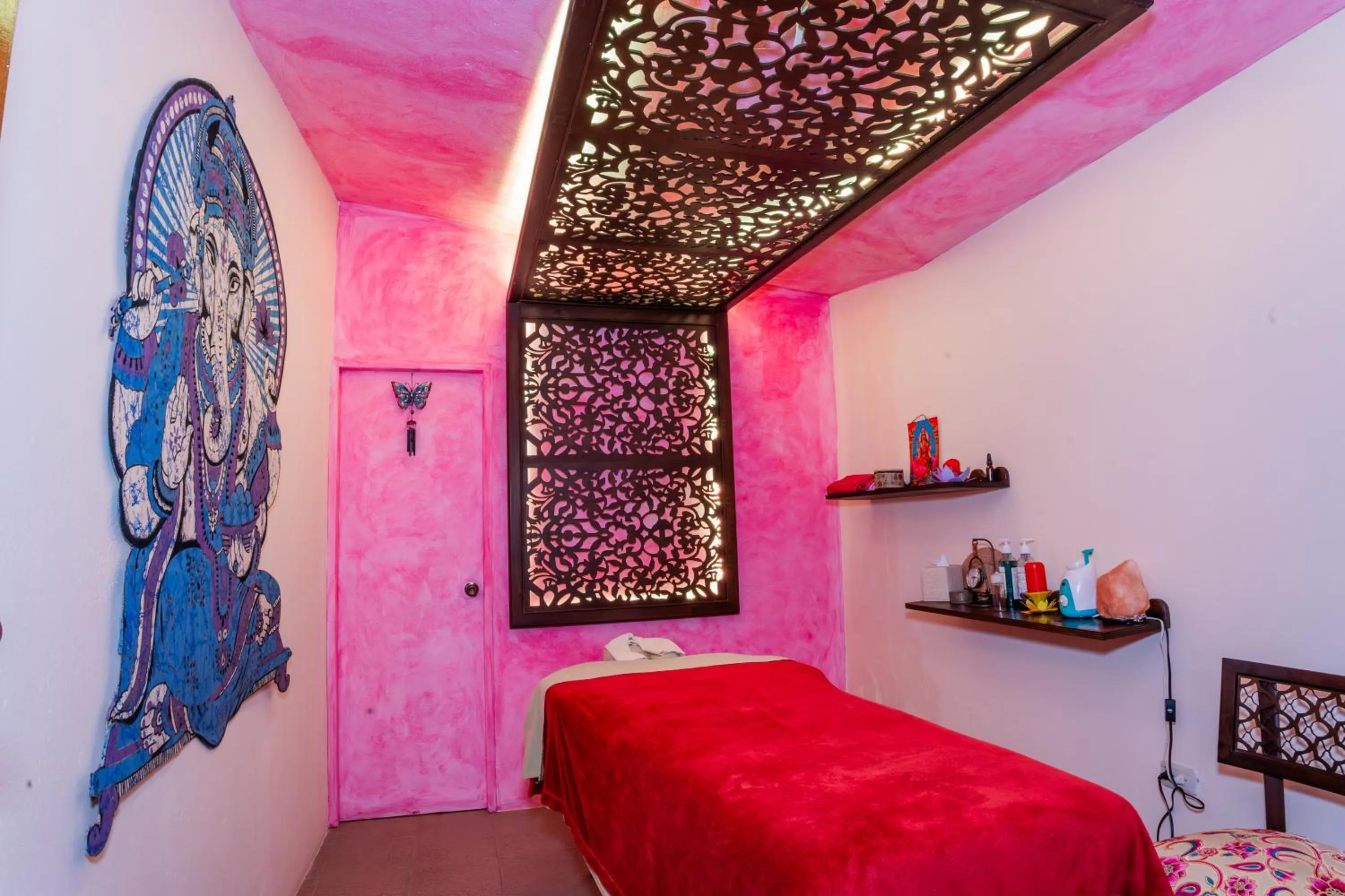 Spa and wellness centre/facilities, Bed in Sangay Spa Hotel