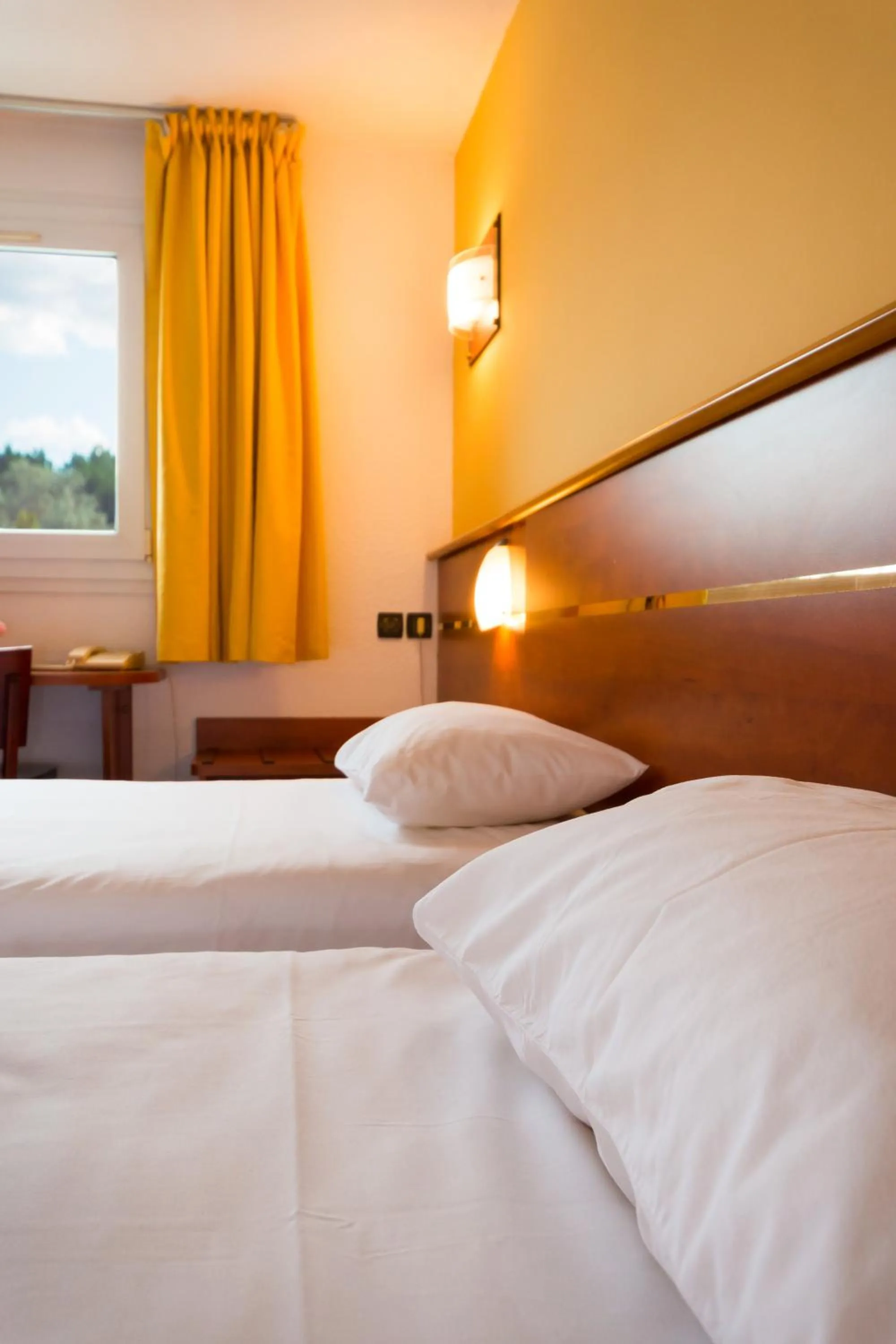 Bedroom, Bed in Brit Hotel Rennes Cesson