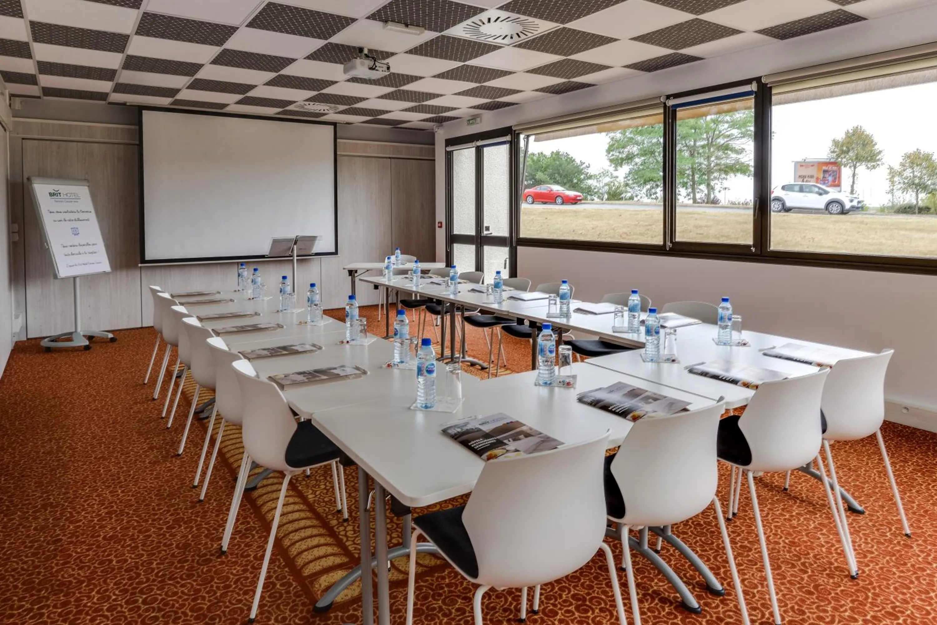 Meeting/conference room in Brit Hotel Rennes Cesson