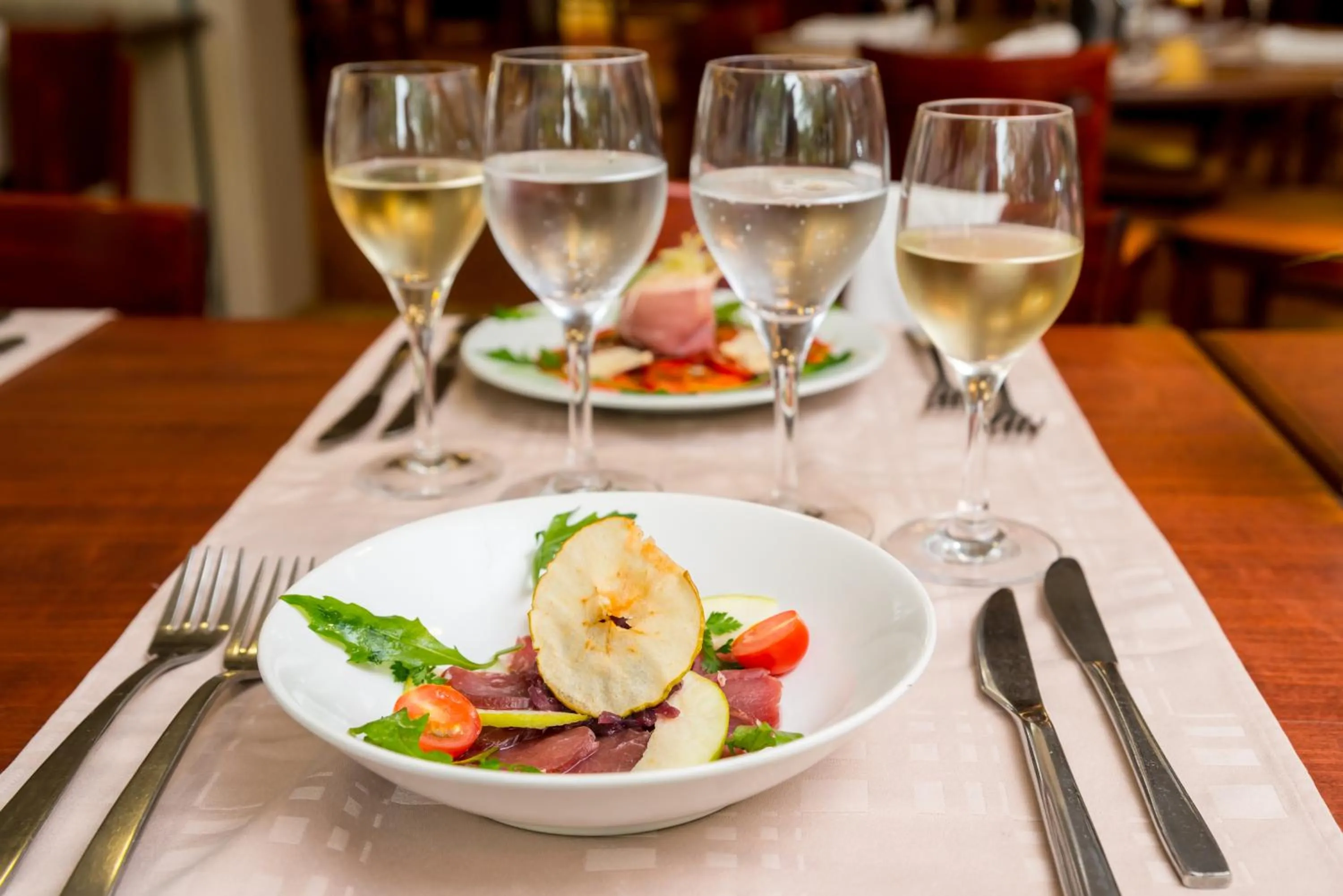 Restaurant/places to eat in Brit Hotel Rennes Cesson