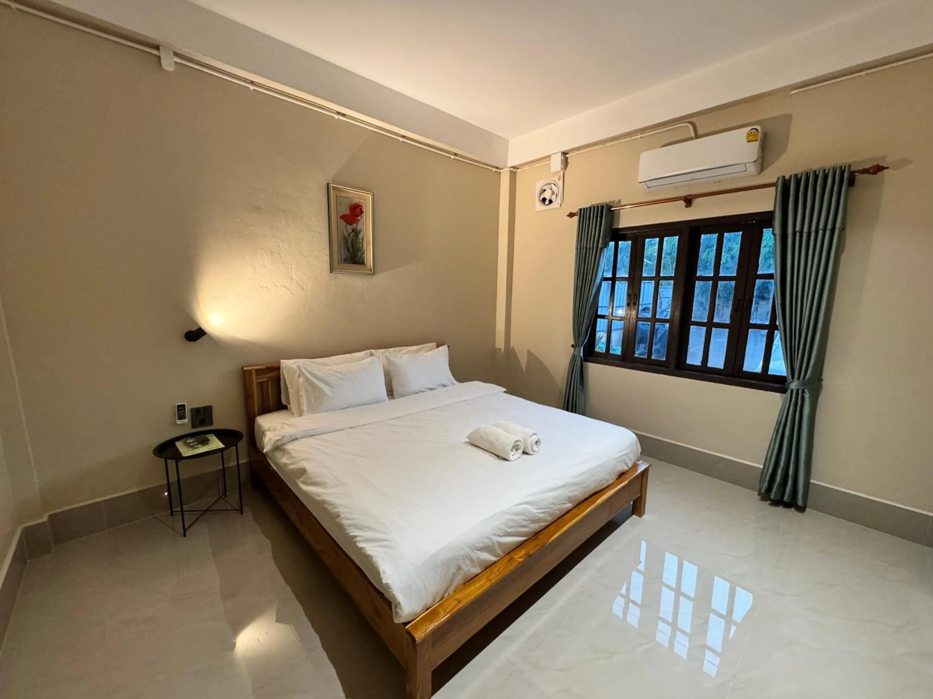 Bed in Phaythavone Hotel