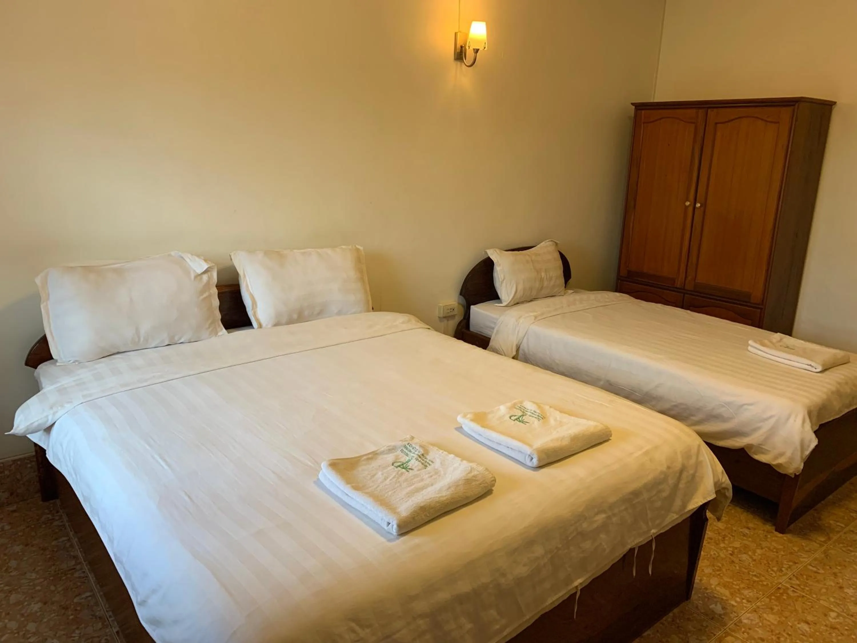 Bed in Phaythavone Hotel