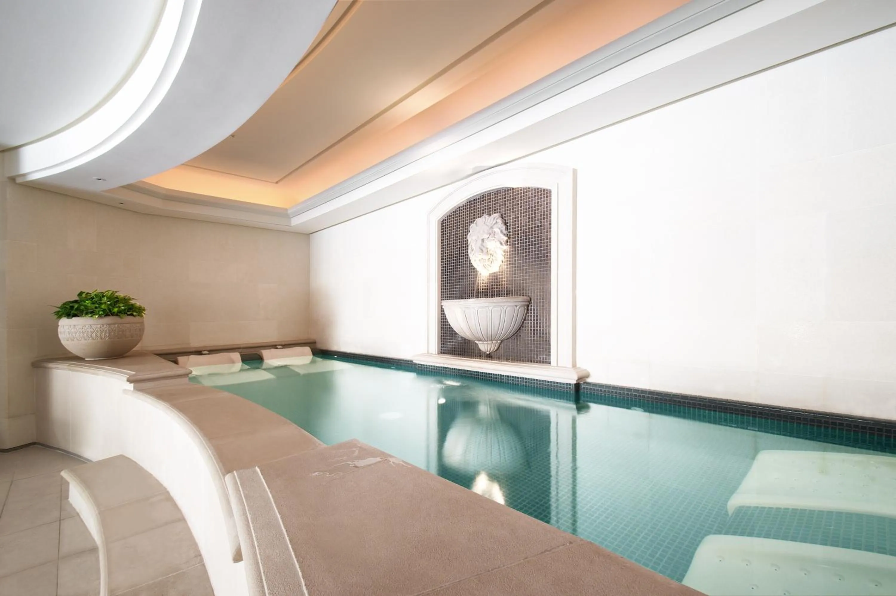 Swimming pool in RSL Cold & Hot Springs Resort Suao