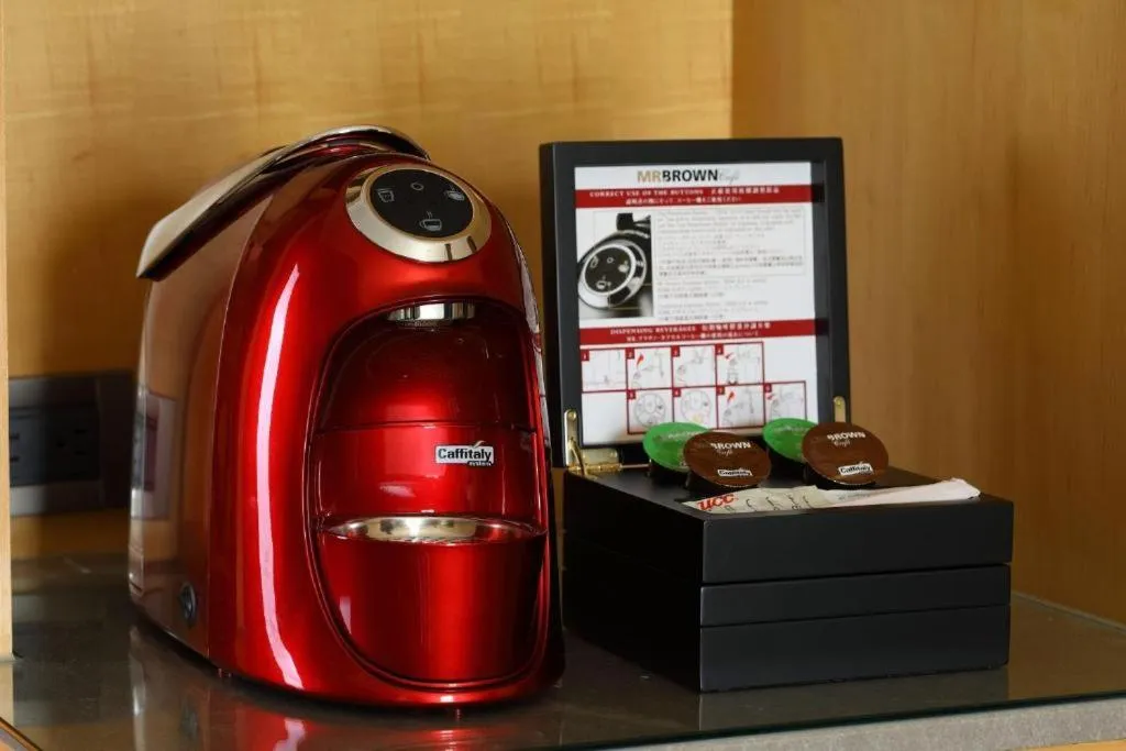 Coffee/tea facilities in RSL Cold & Hot Springs Resort Suao