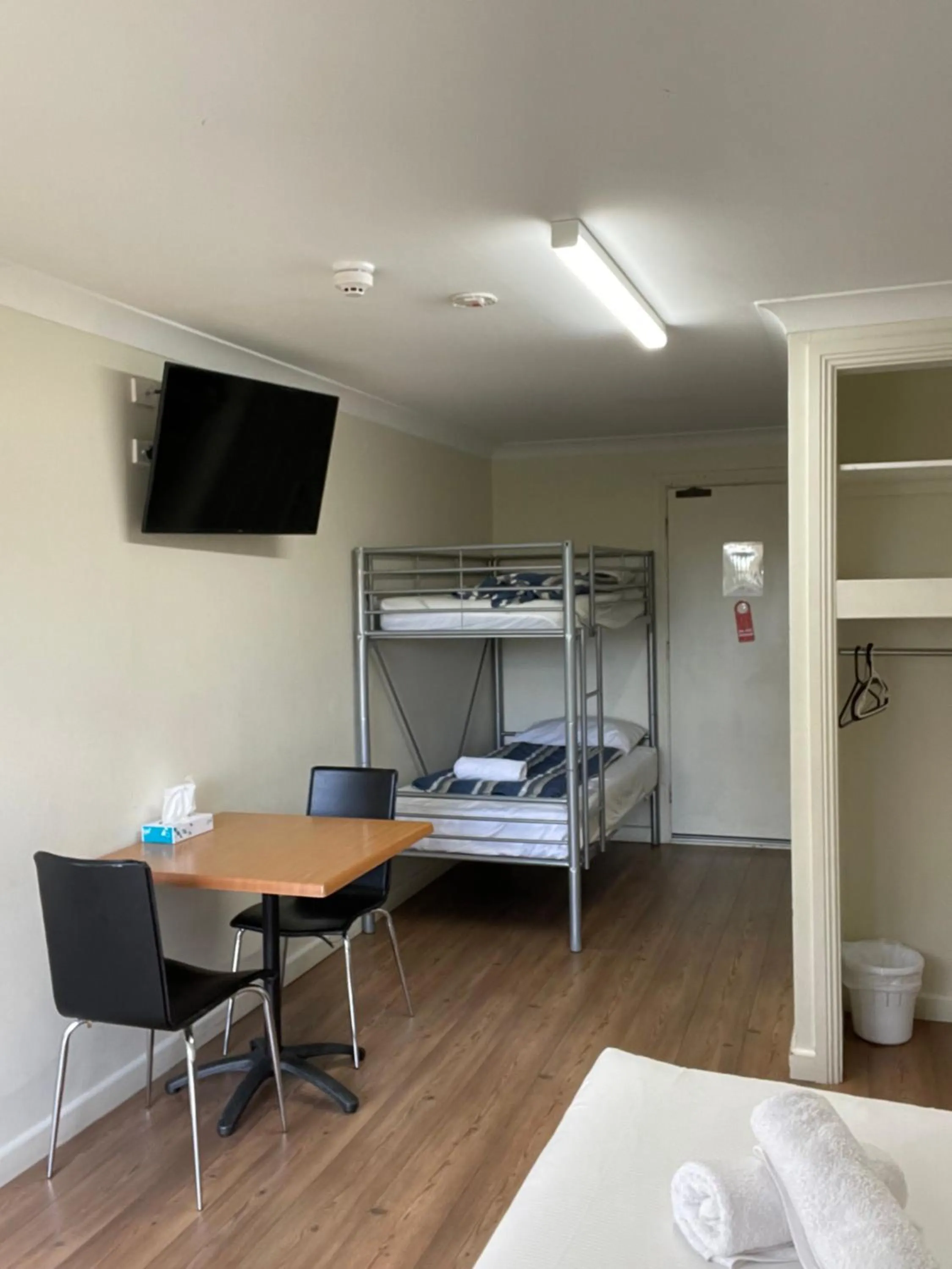 bunk bed, Bed in Siesta Villa