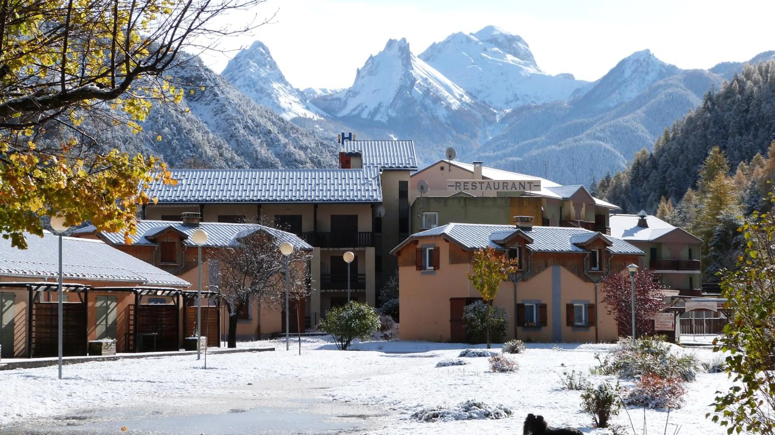 Neighbourhood in Hotel-Restaurant La Lauzétane