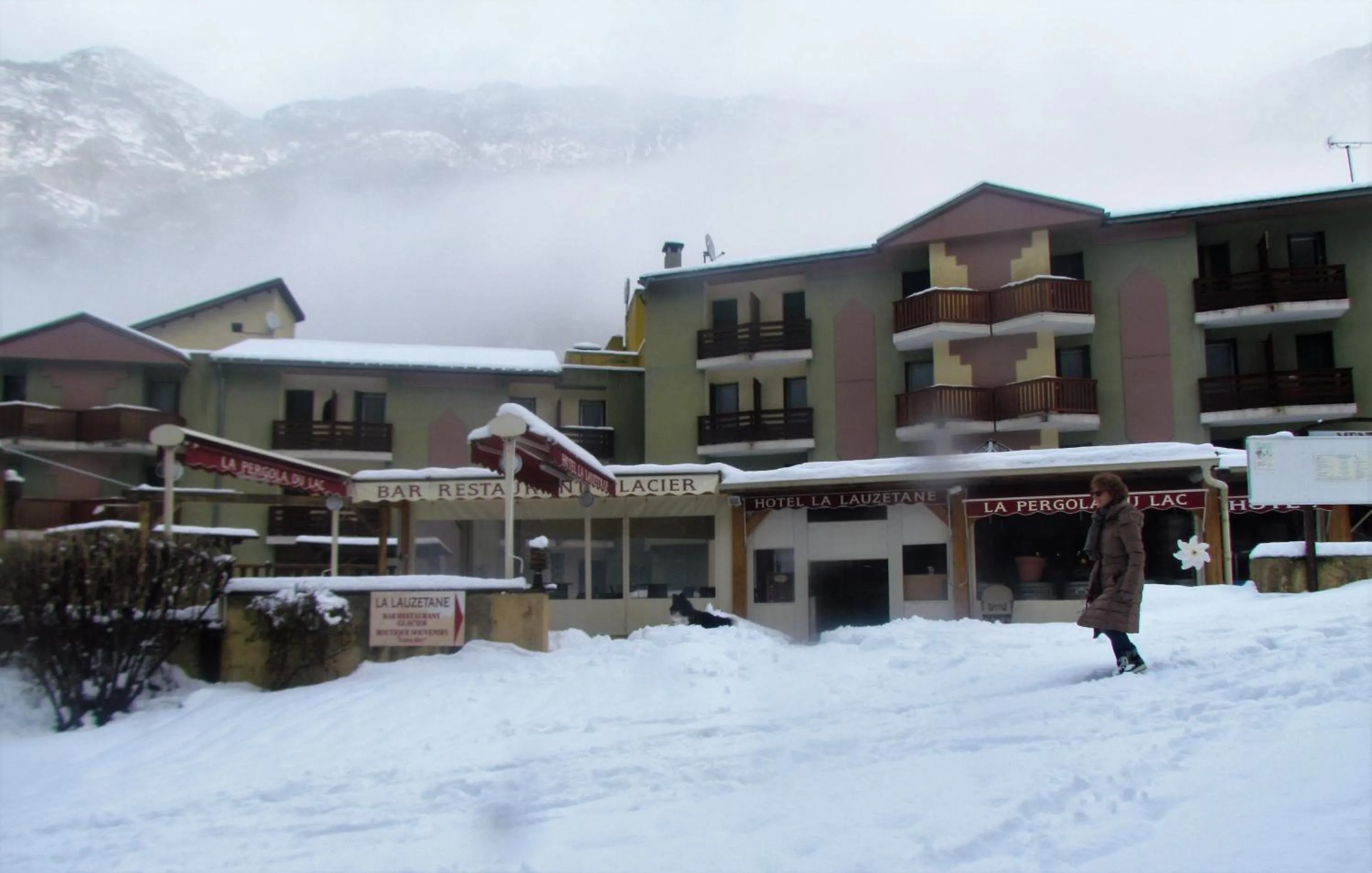 Facade/entrance in Hotel-Restaurant La Lauzétane