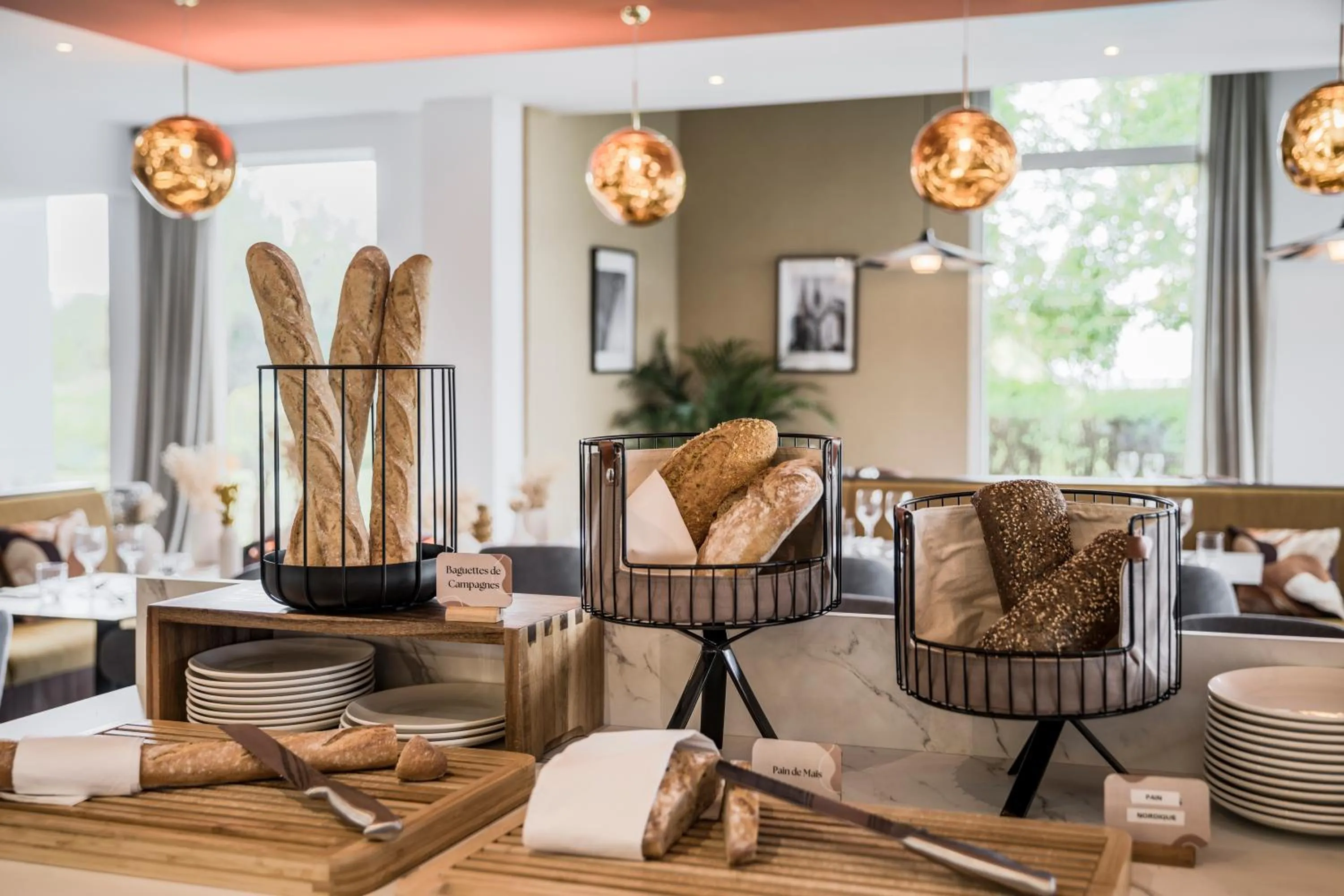 Breakfast in Mercure Chartres Est