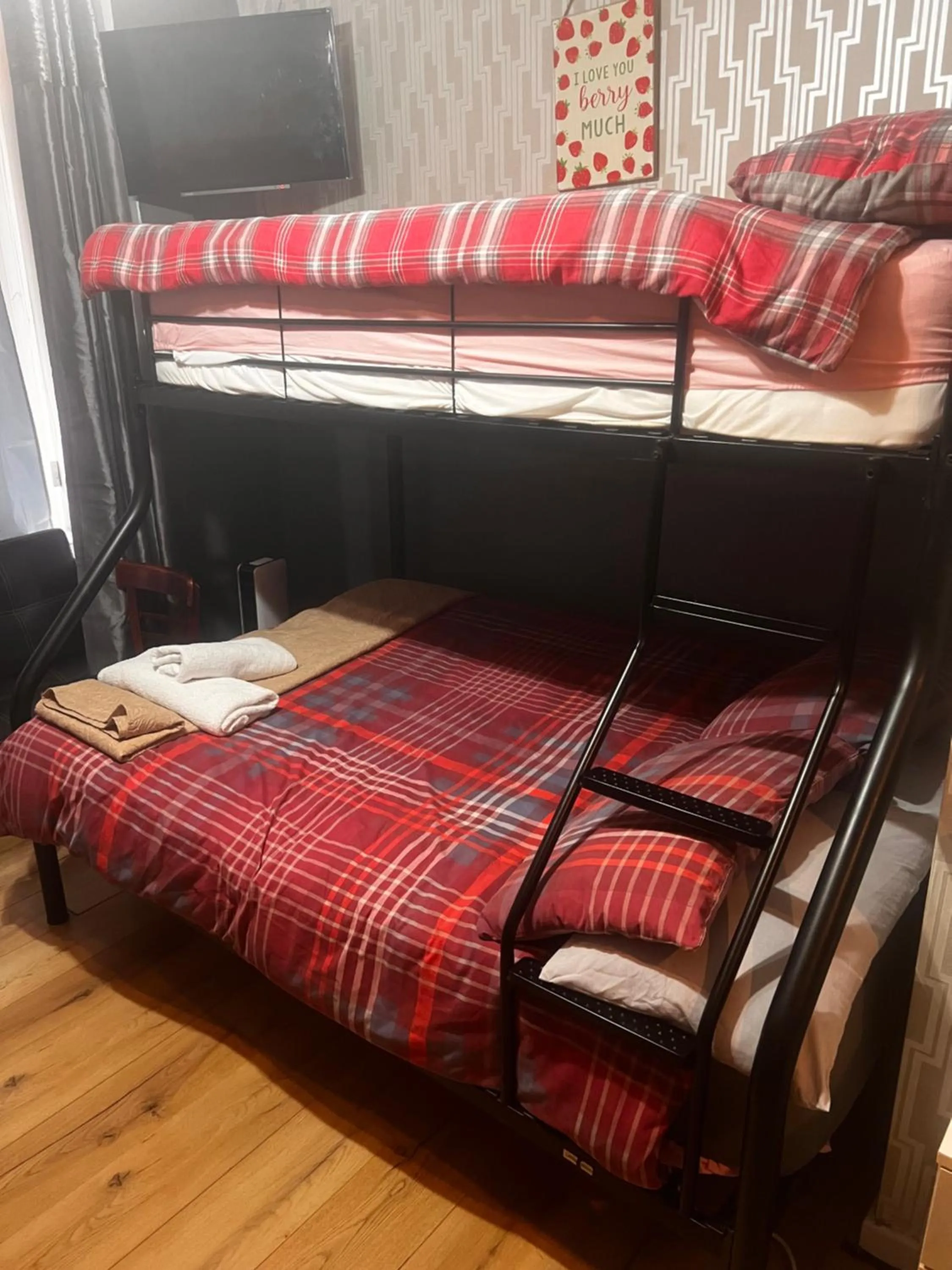 Bed in BLACKPOOL MERCY Inn HOTEL