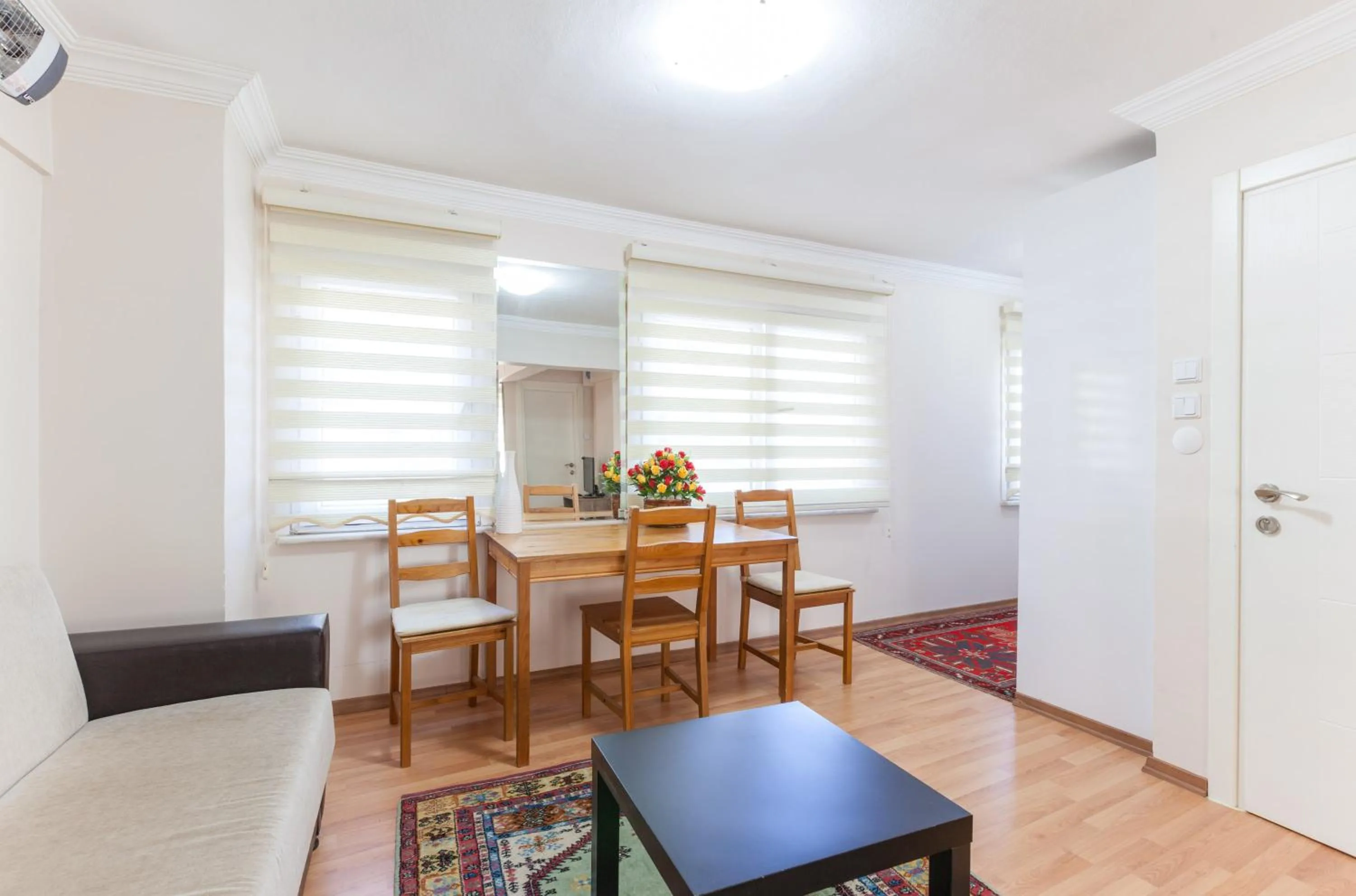 Coffee/tea facilities in Sultan Apartments