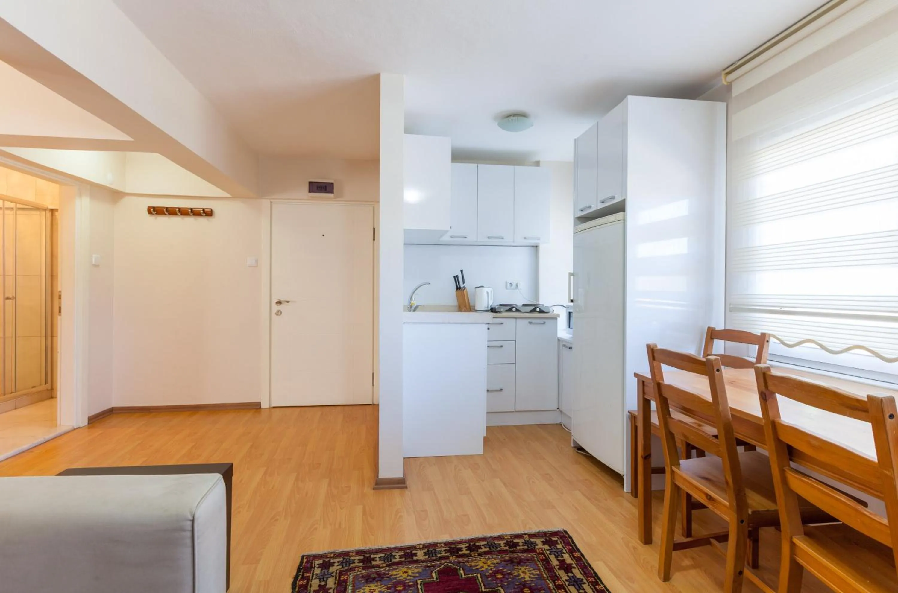 Kitchen or kitchenette in Sultan Apartments