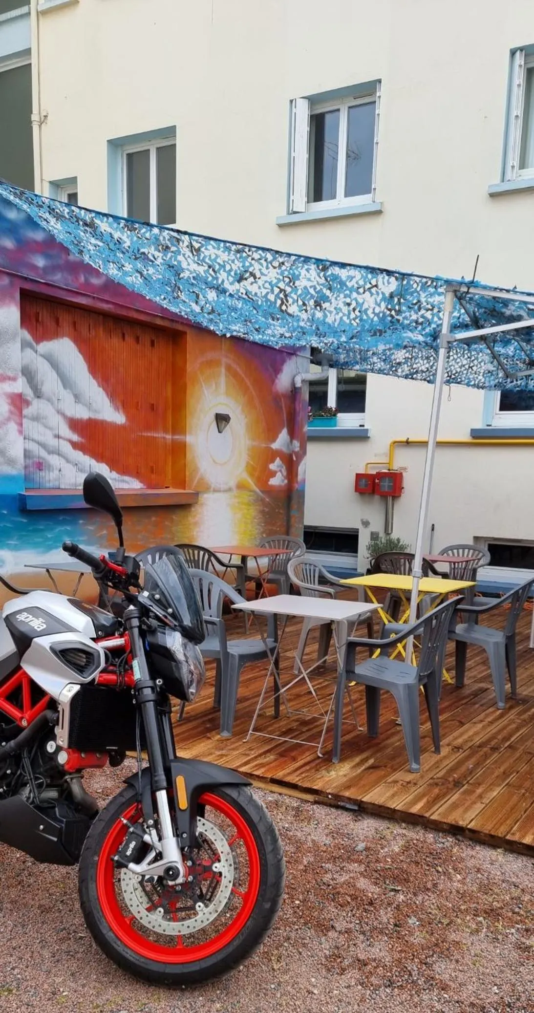 Patio in The Originals City, Hôtel de l'Europe, Saint-Nazaire