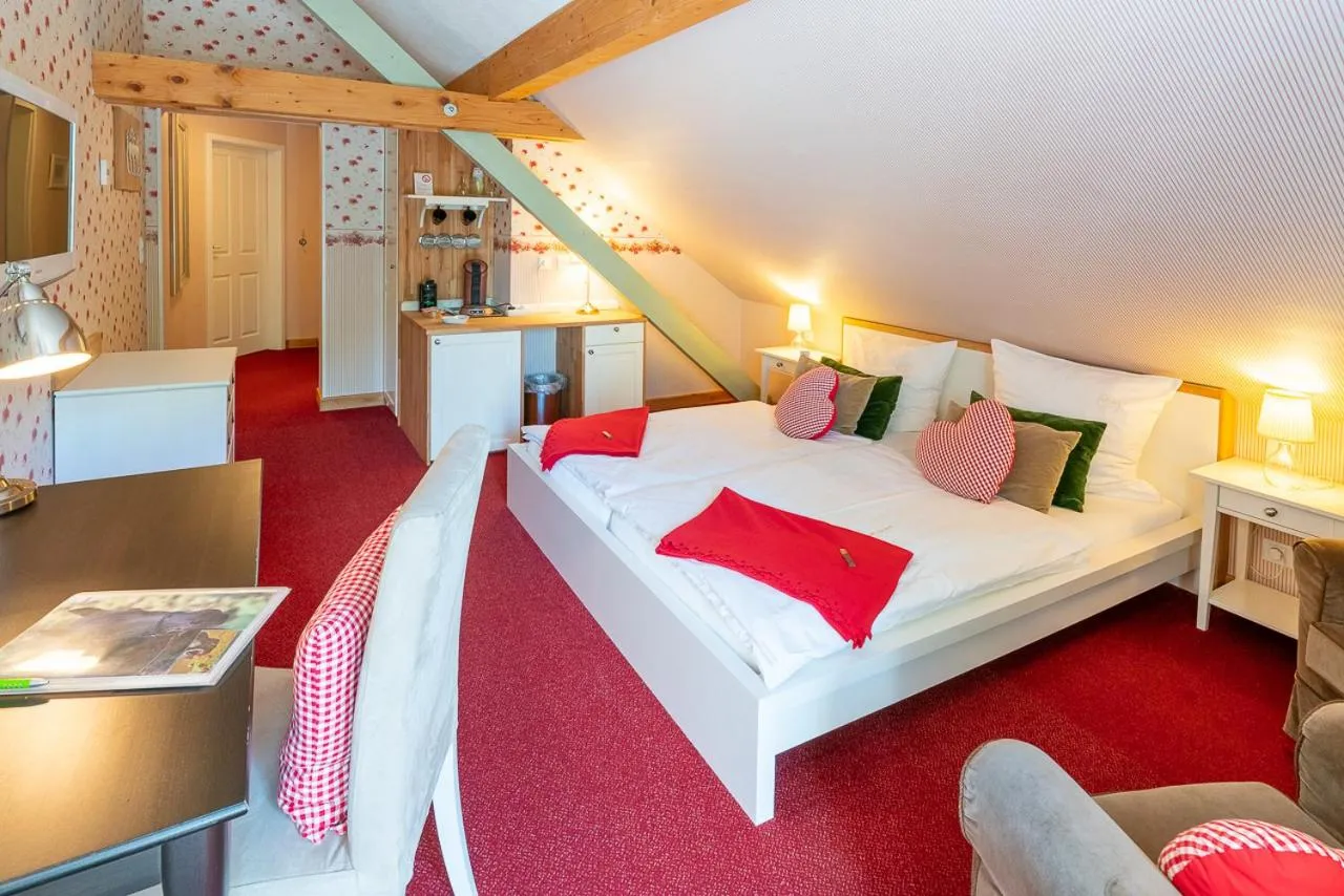 Bed in SaarlandTraum Weihermühle