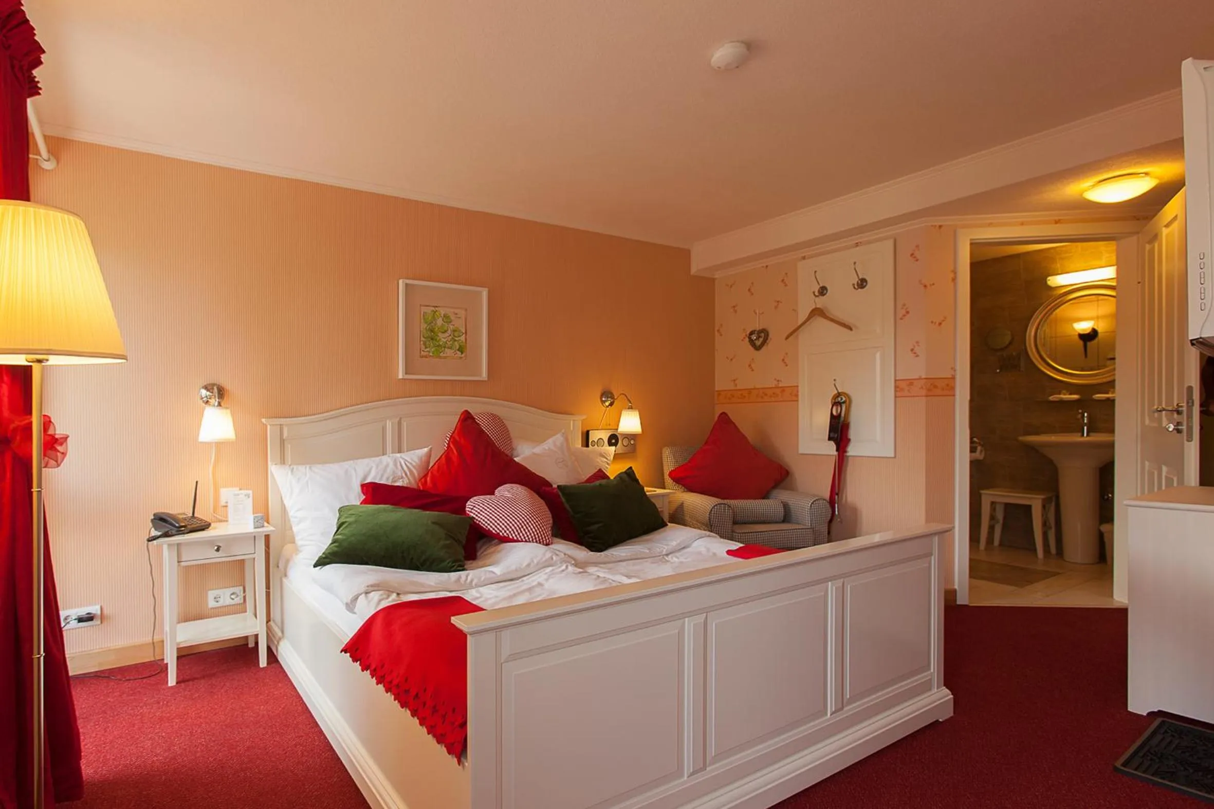 Photo of the whole room, Bed in SaarlandTraum Weihermühle