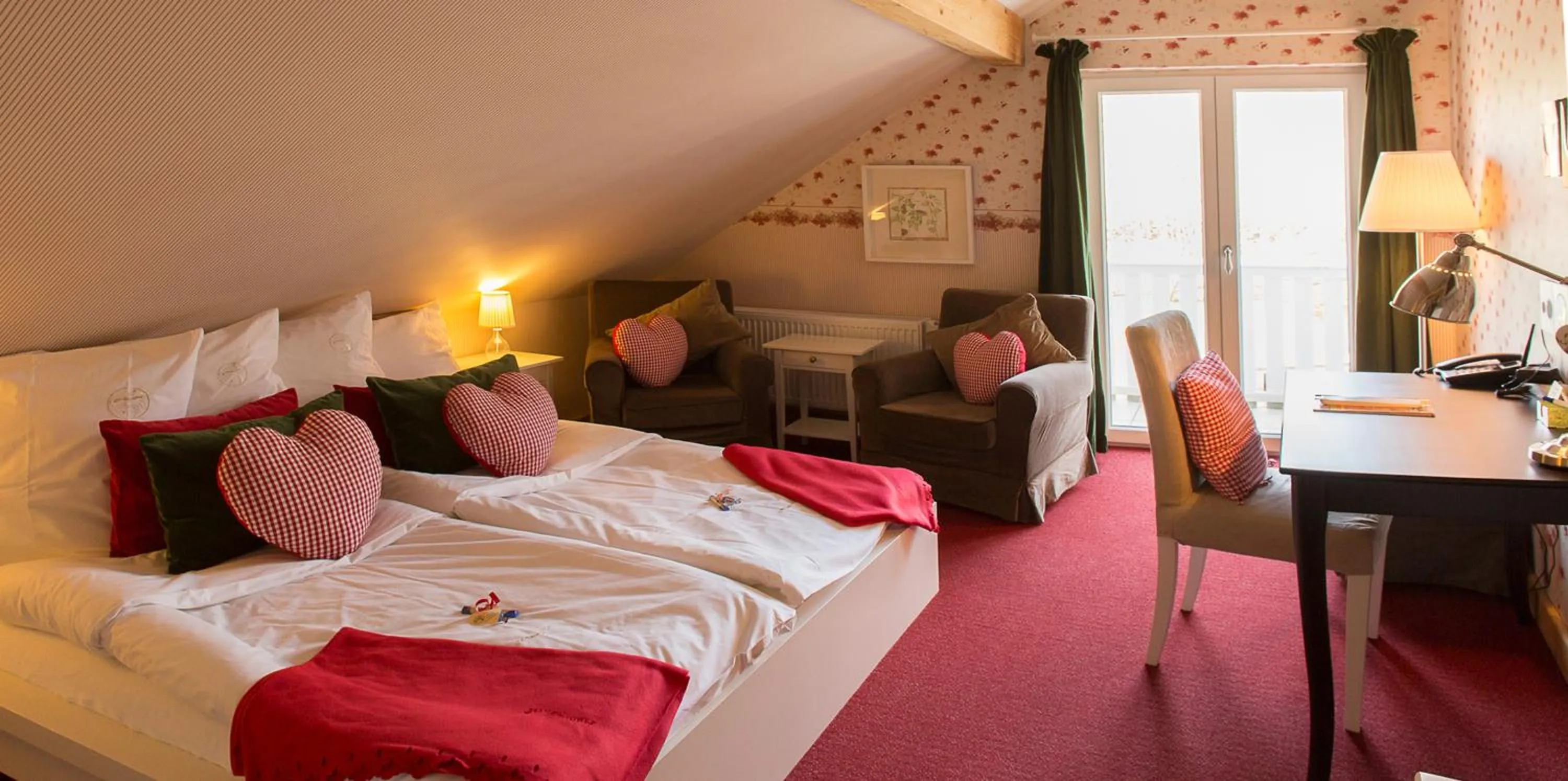 Photo of the whole room, Bed in SaarlandTraum Weihermühle