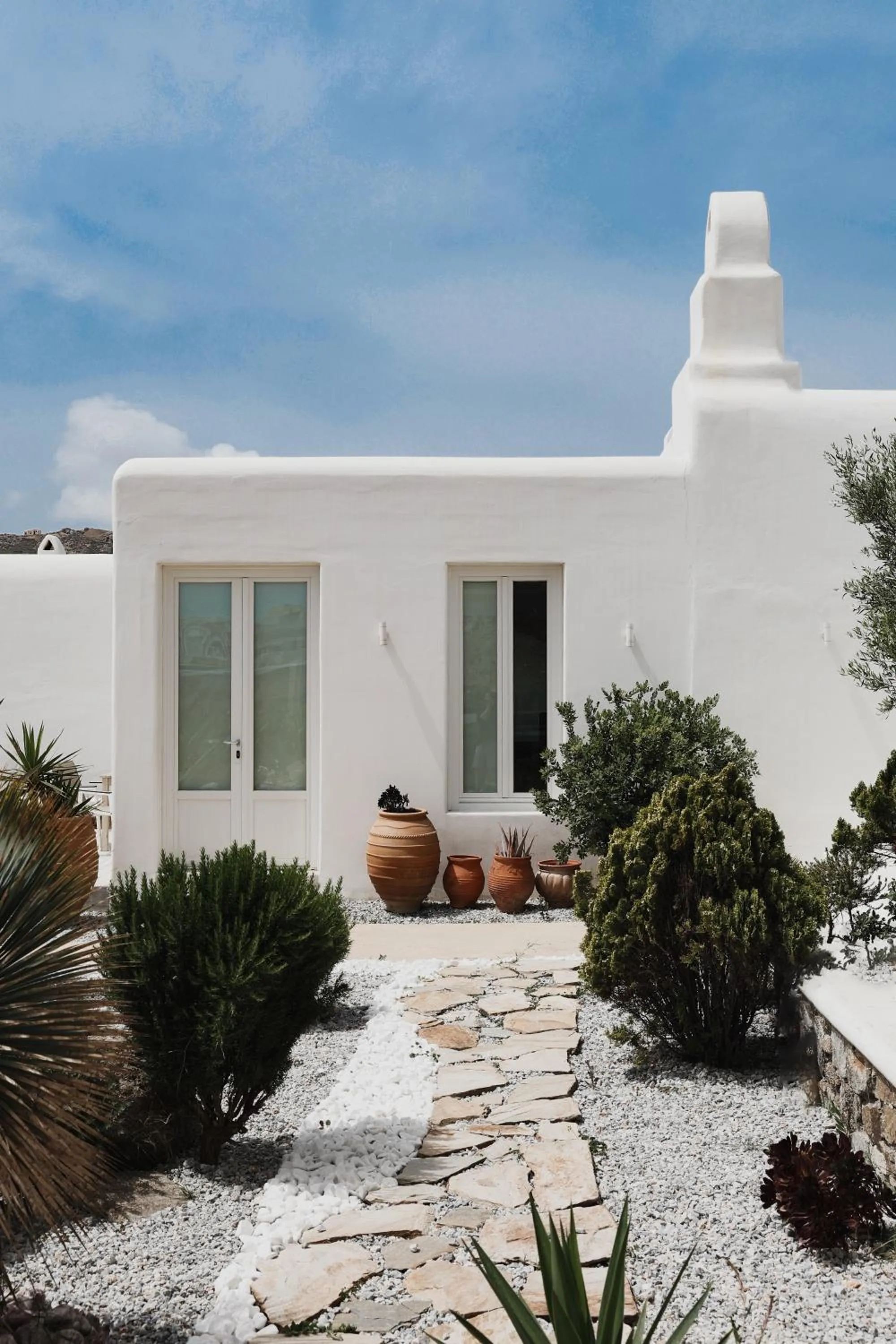 Property building in Mykonos Pantheon