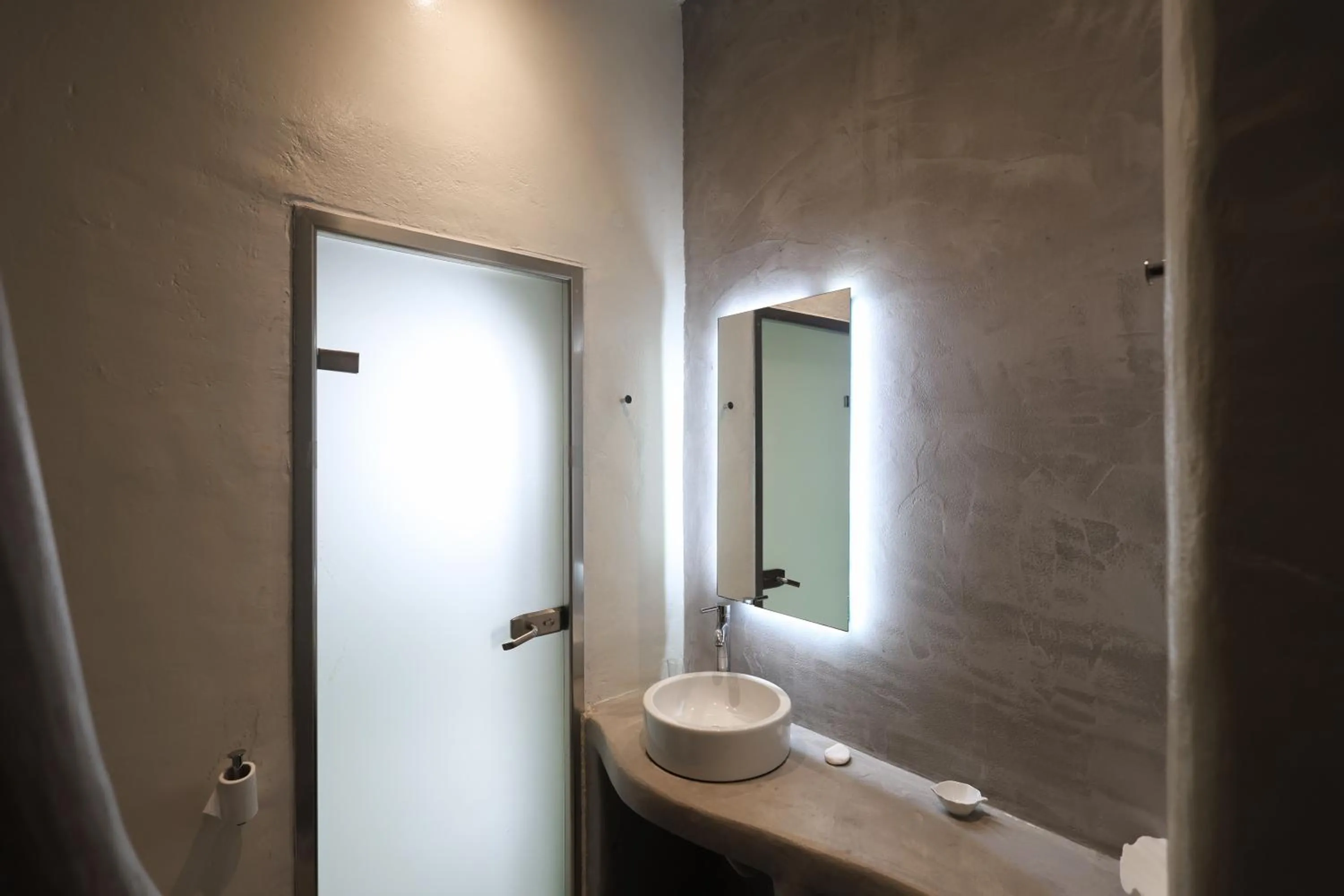 Bathroom in Mykonos Pantheon