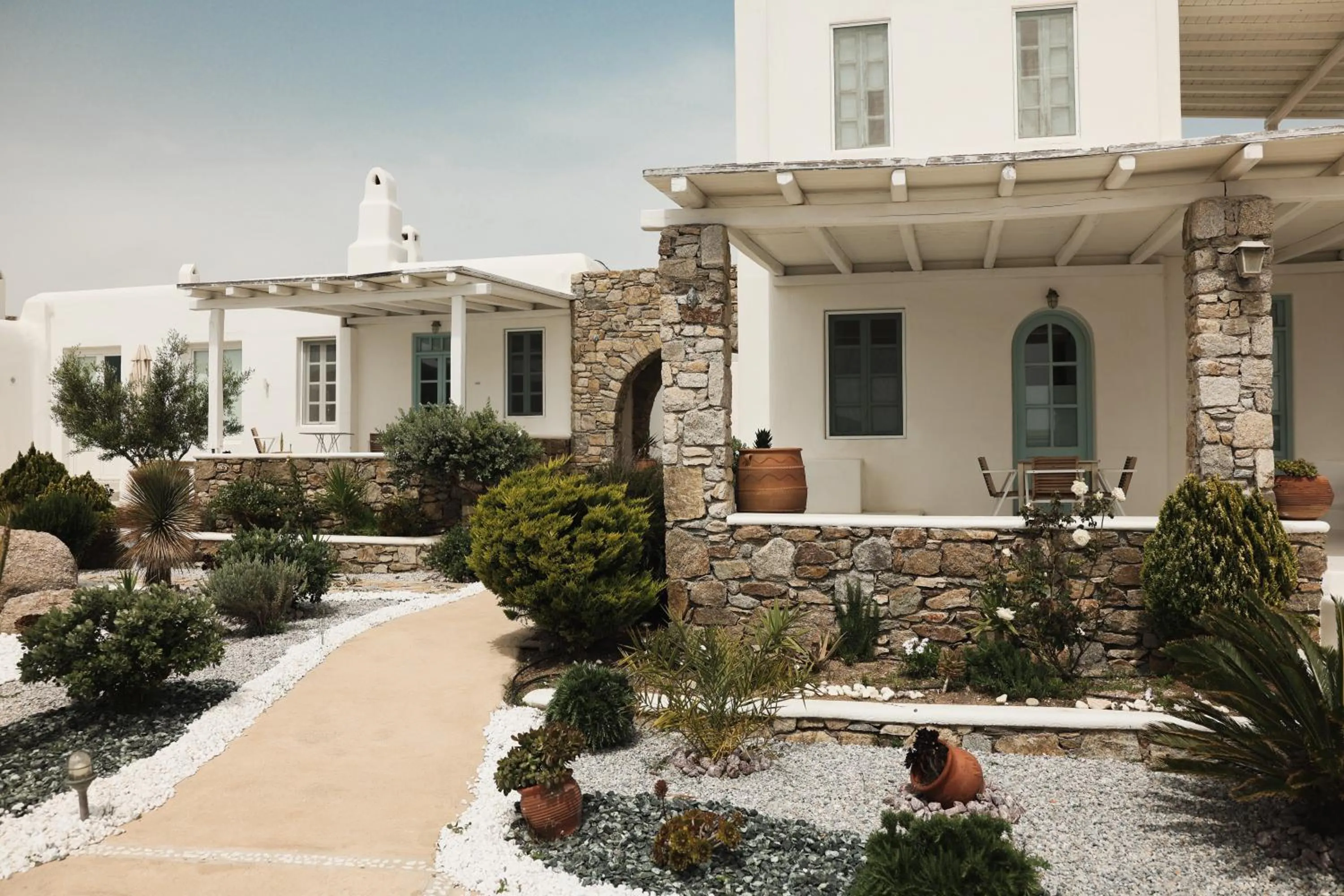 Property building in Mykonos Pantheon