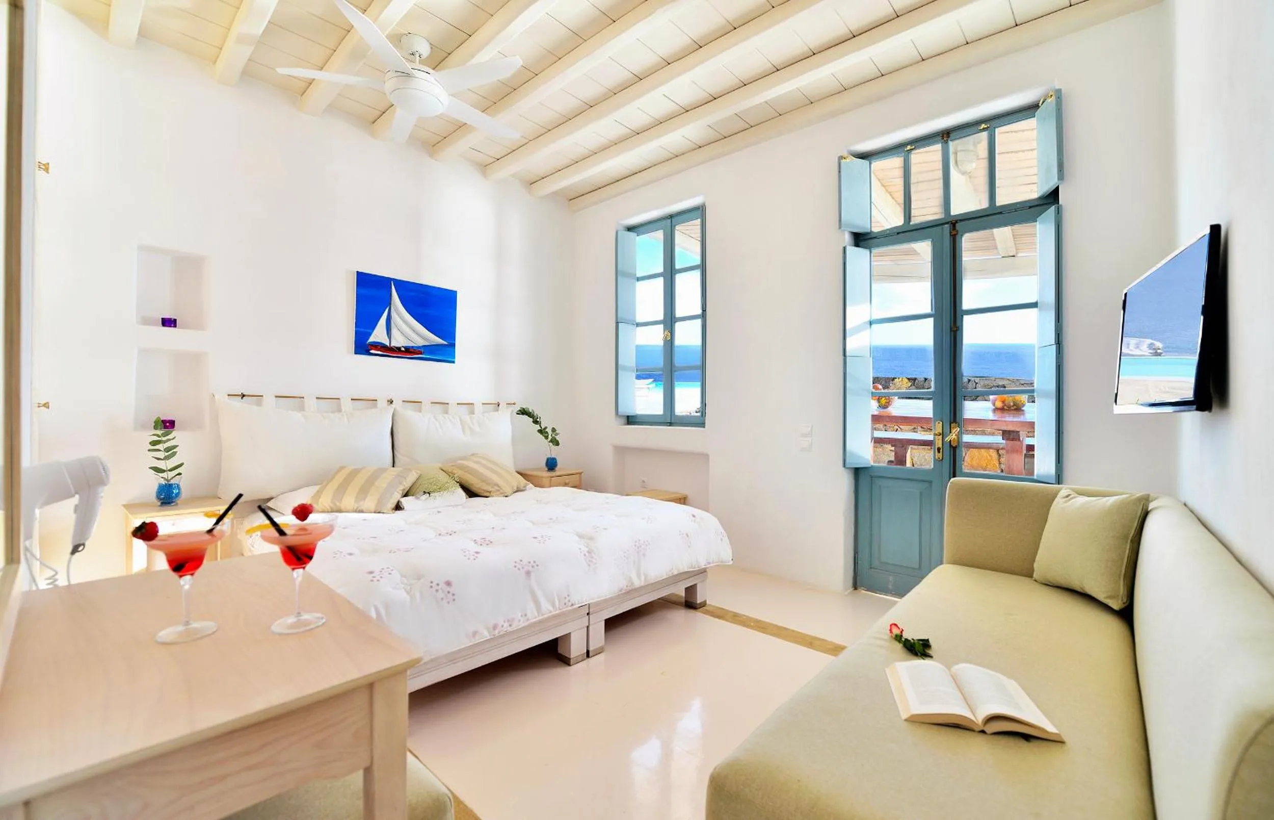 Superior One Bedroom Apartment with Sea View in Mykonos Pantheon