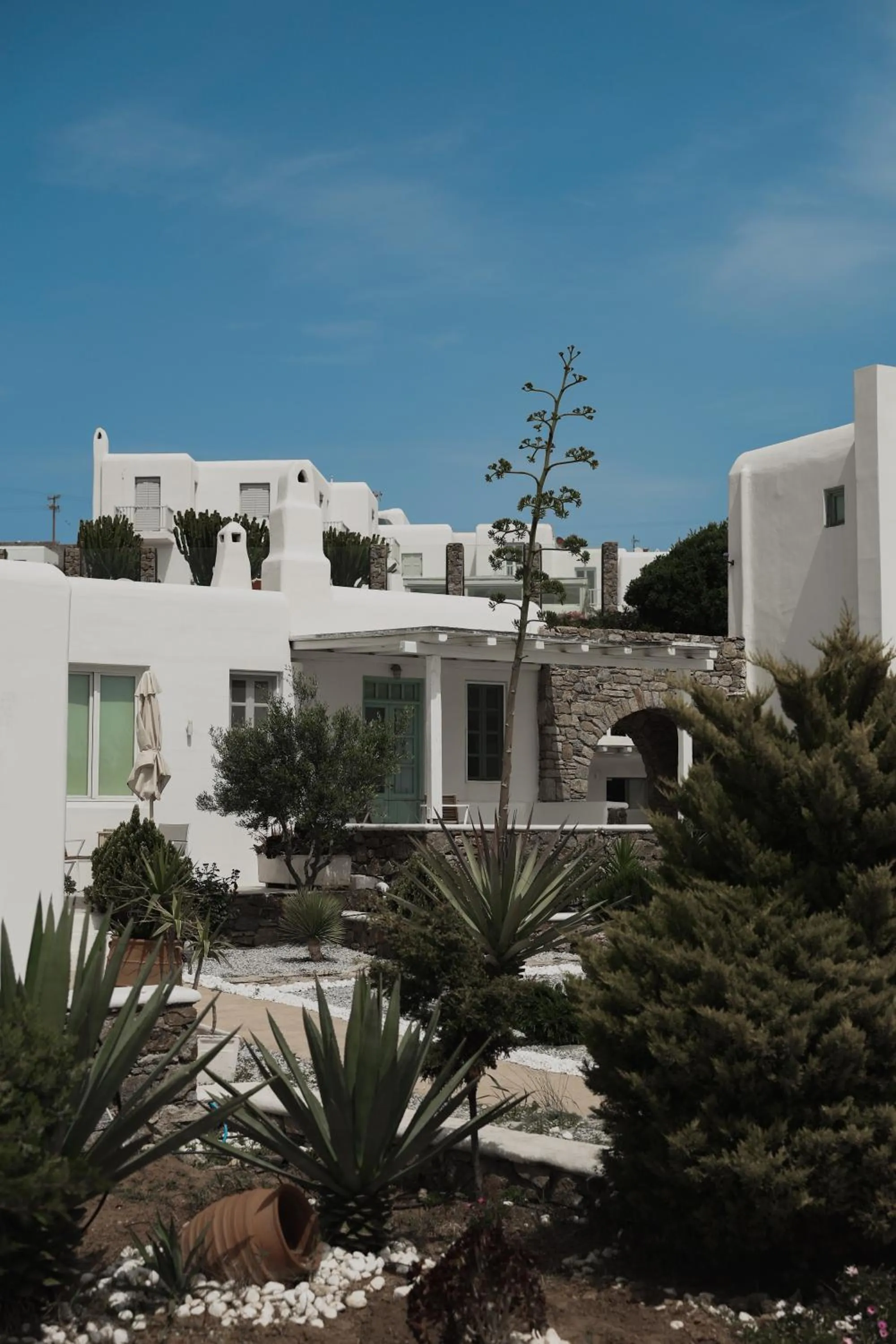 Property building in Mykonos Pantheon