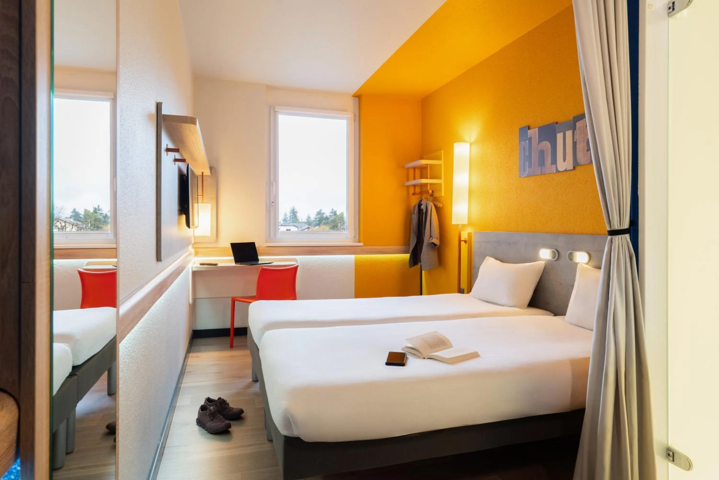 Bed in ibis budget Genève Aéroport